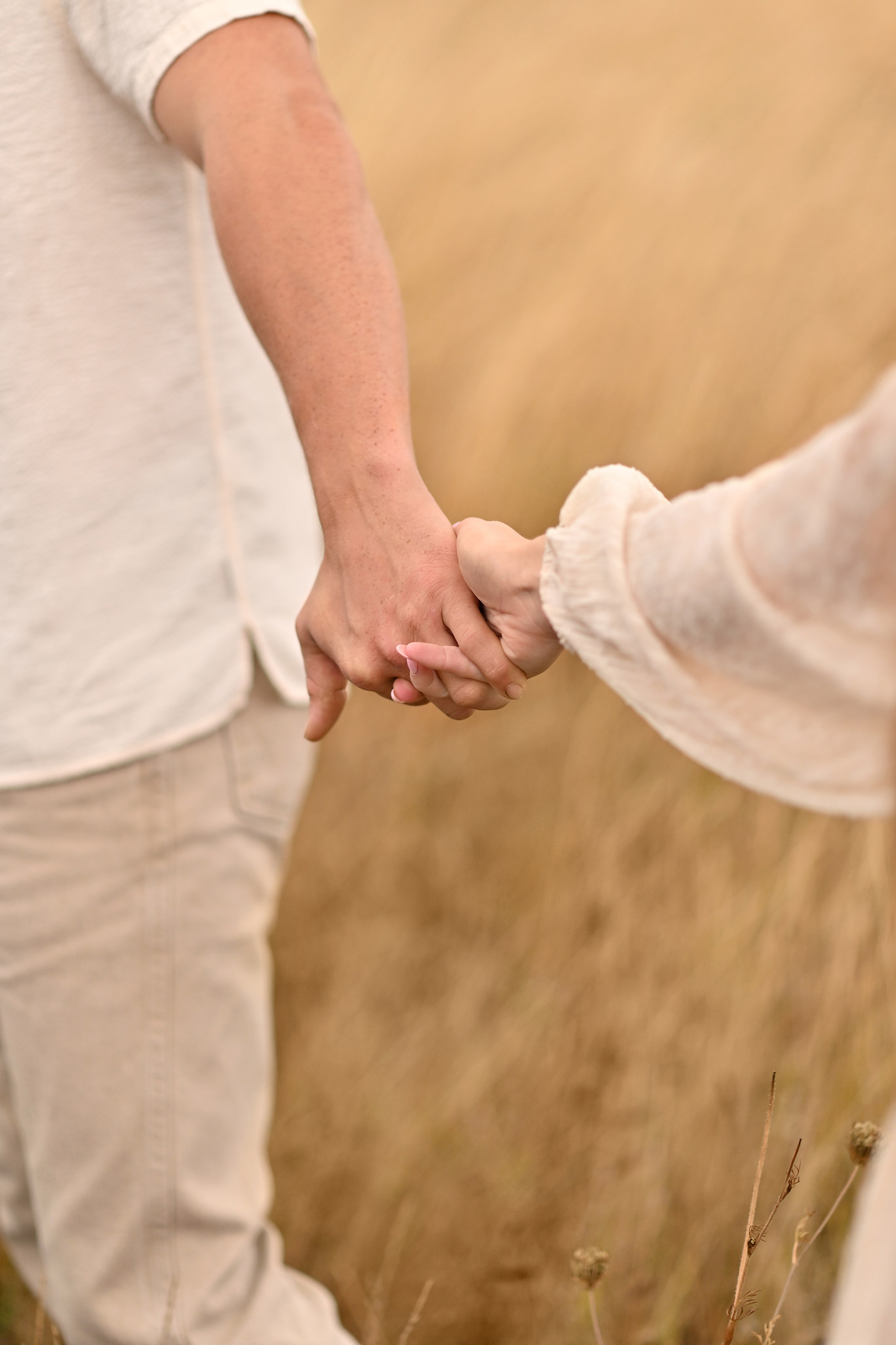 Romantic Couple Session Portland OR | Love Story. Alena Tau | Wedding & Family Photographer Vancouver WA and Portland OR
