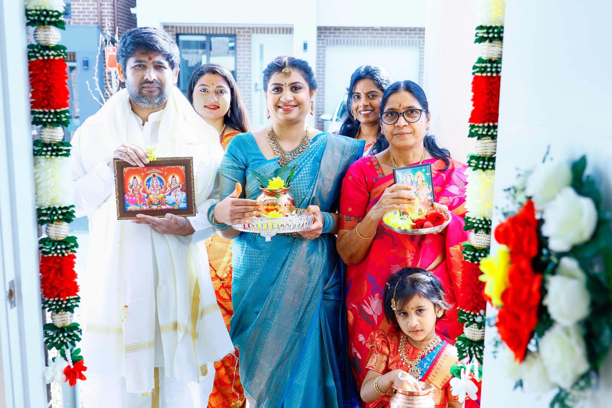 Sravan & Kashyapi Reddy’s Housewarming. MHCreative is family-oriented photographer based in SYDNEY