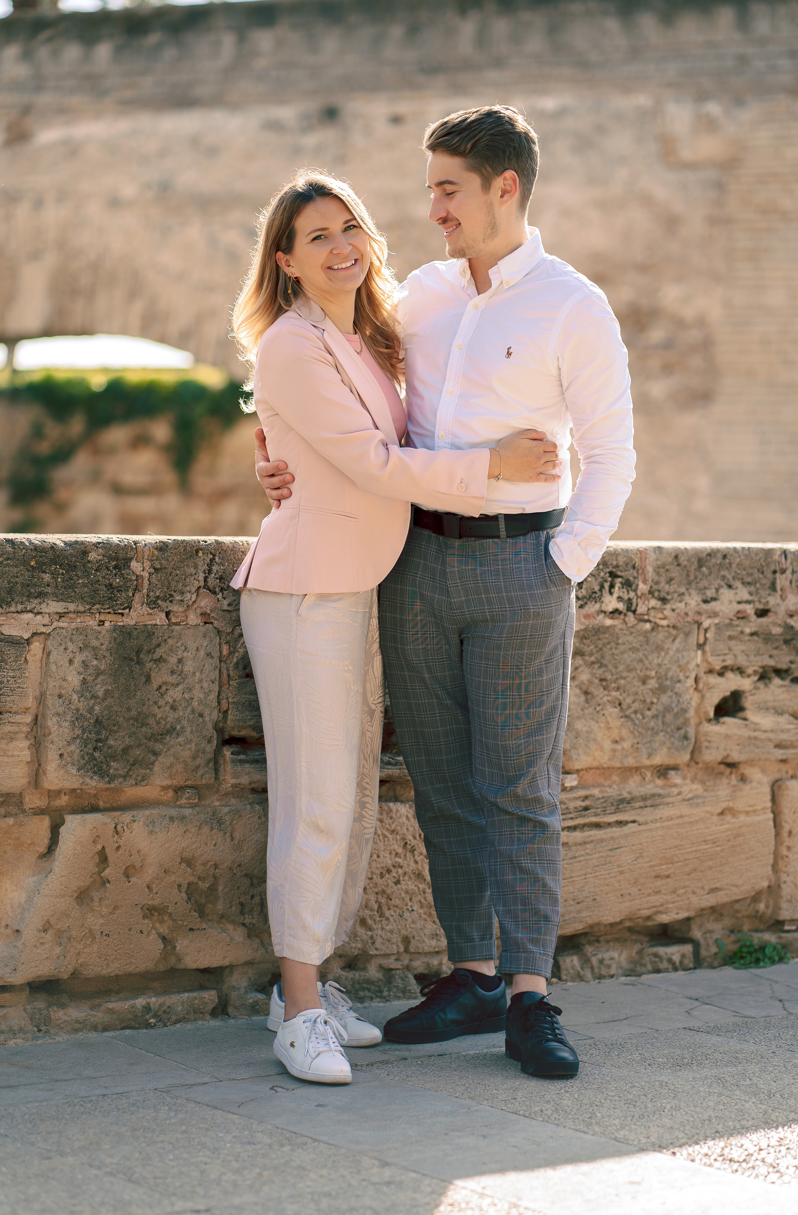 Simone und Florian. Deine Fotografin auf Mallorca für Familien und Business