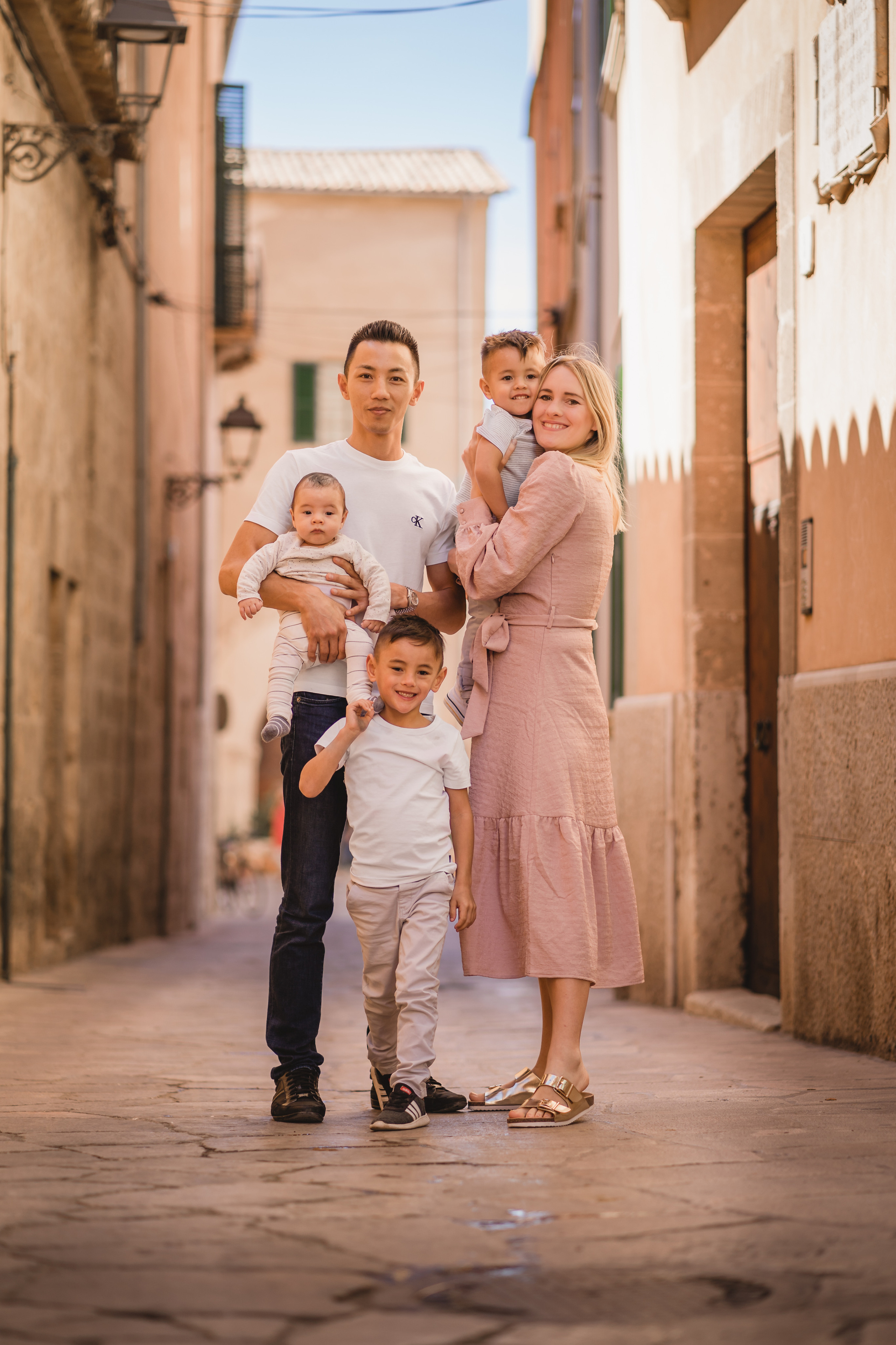 Familienfotos in Palma de Mallorca. Deine Fotografin auf Mallorca für Familien und Business