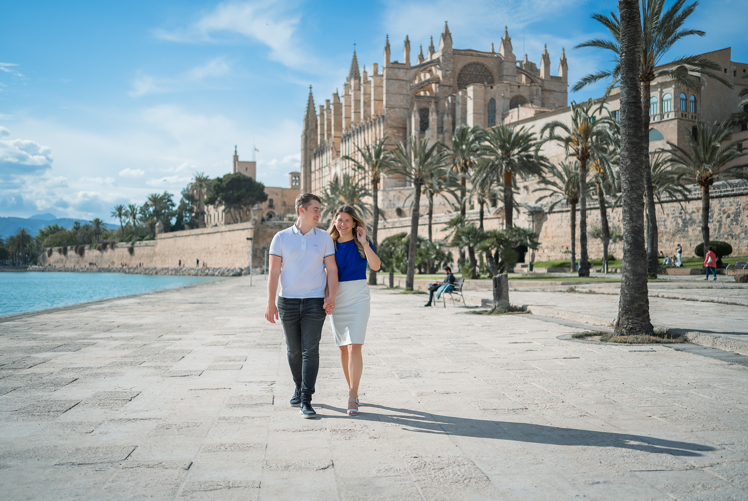 Simone und Florian. Deine Fotografin auf Mallorca für Familien und Business