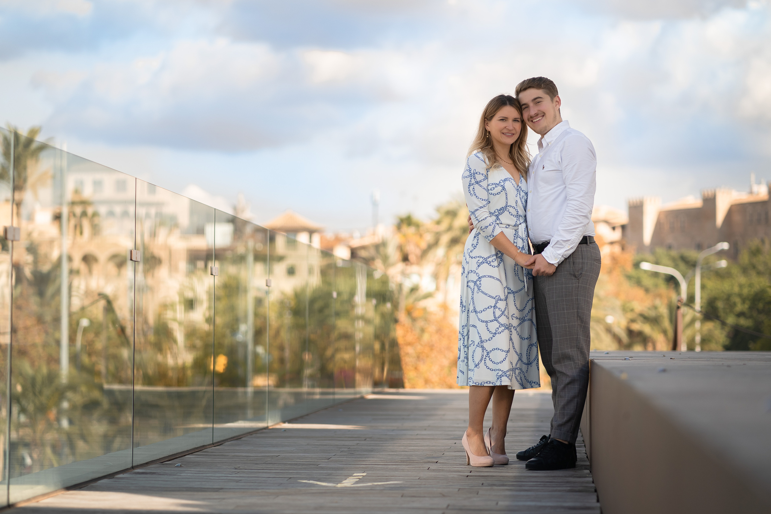 Simone und Florian. Deine Fotografin auf Mallorca für Familien und Business