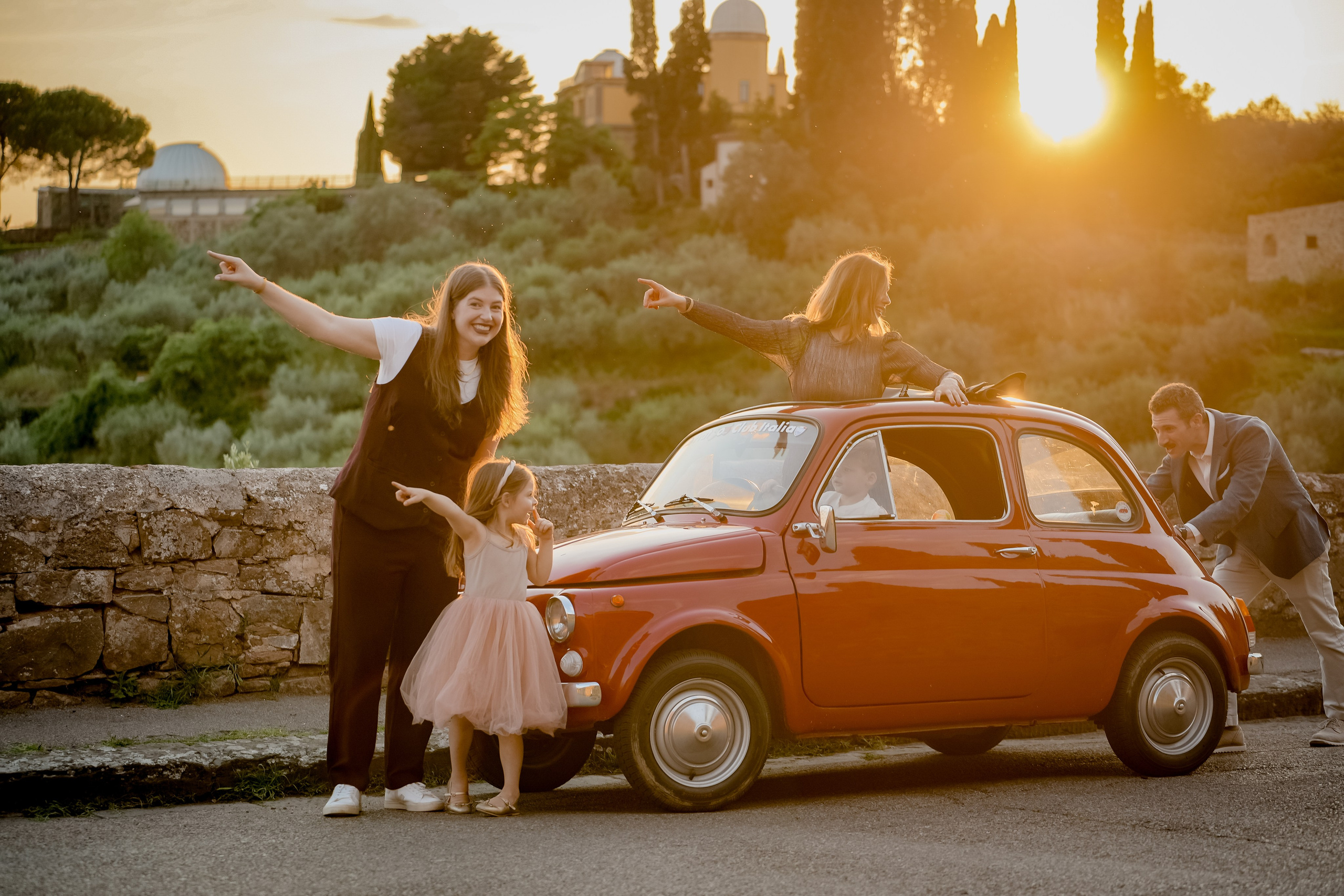 Jessica & Family. Wedding Photographer in Italy