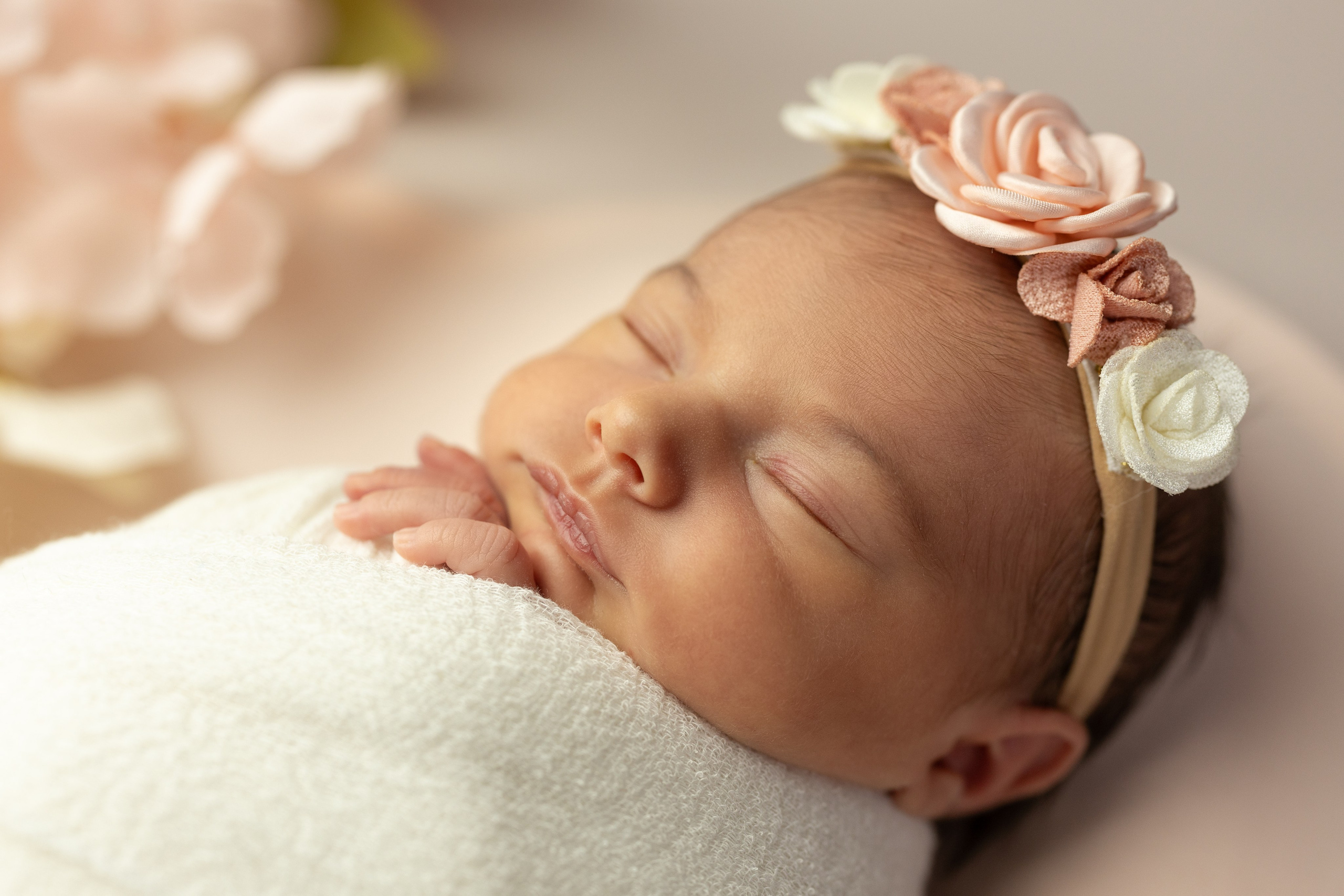 Newborn. Novorođenčad, Trudnice i Porodični fotogaf u Beču i Požarevcu Mihajlo Stević