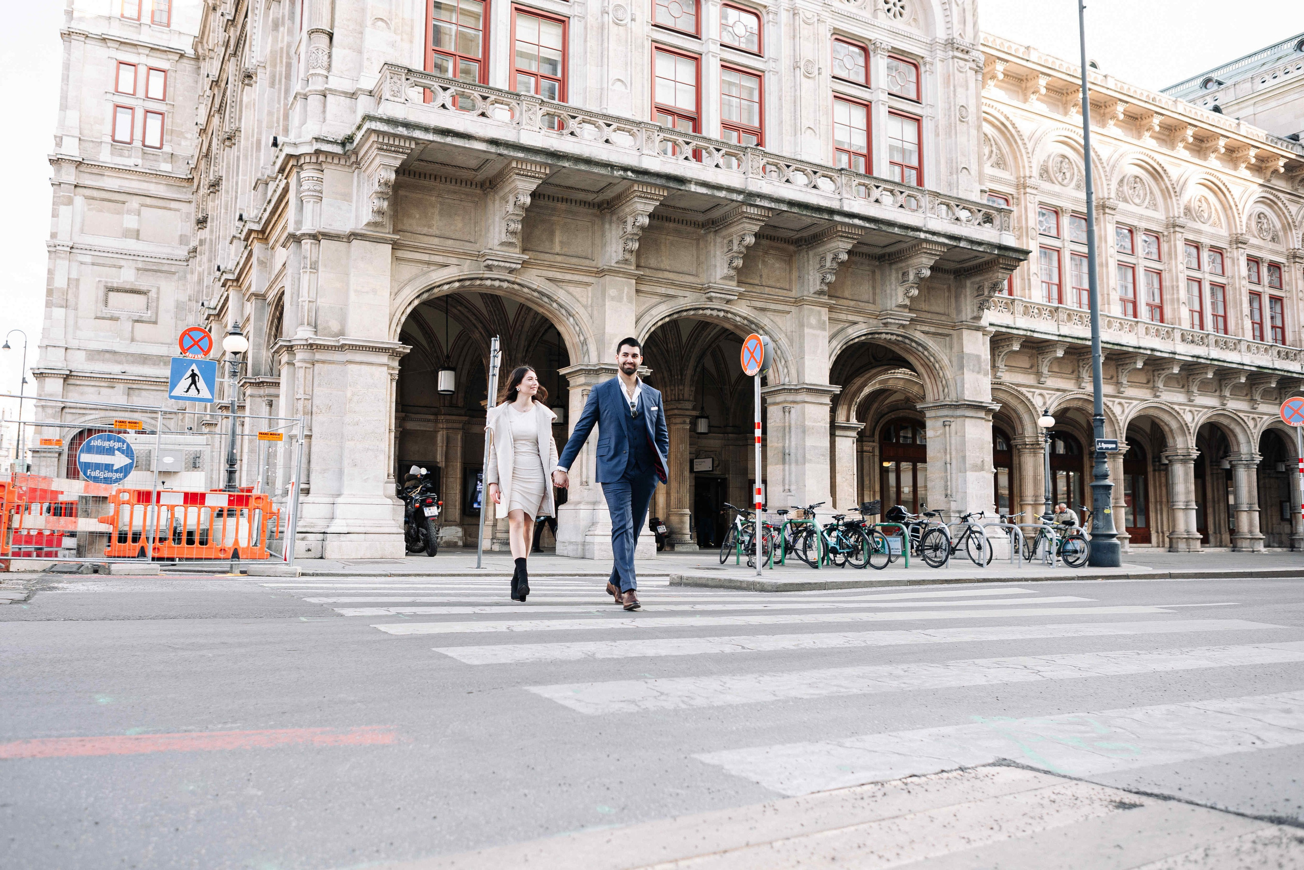 A LOVE STORY IN VIENNA. PHOTOGRAPHER IN ISRAEL