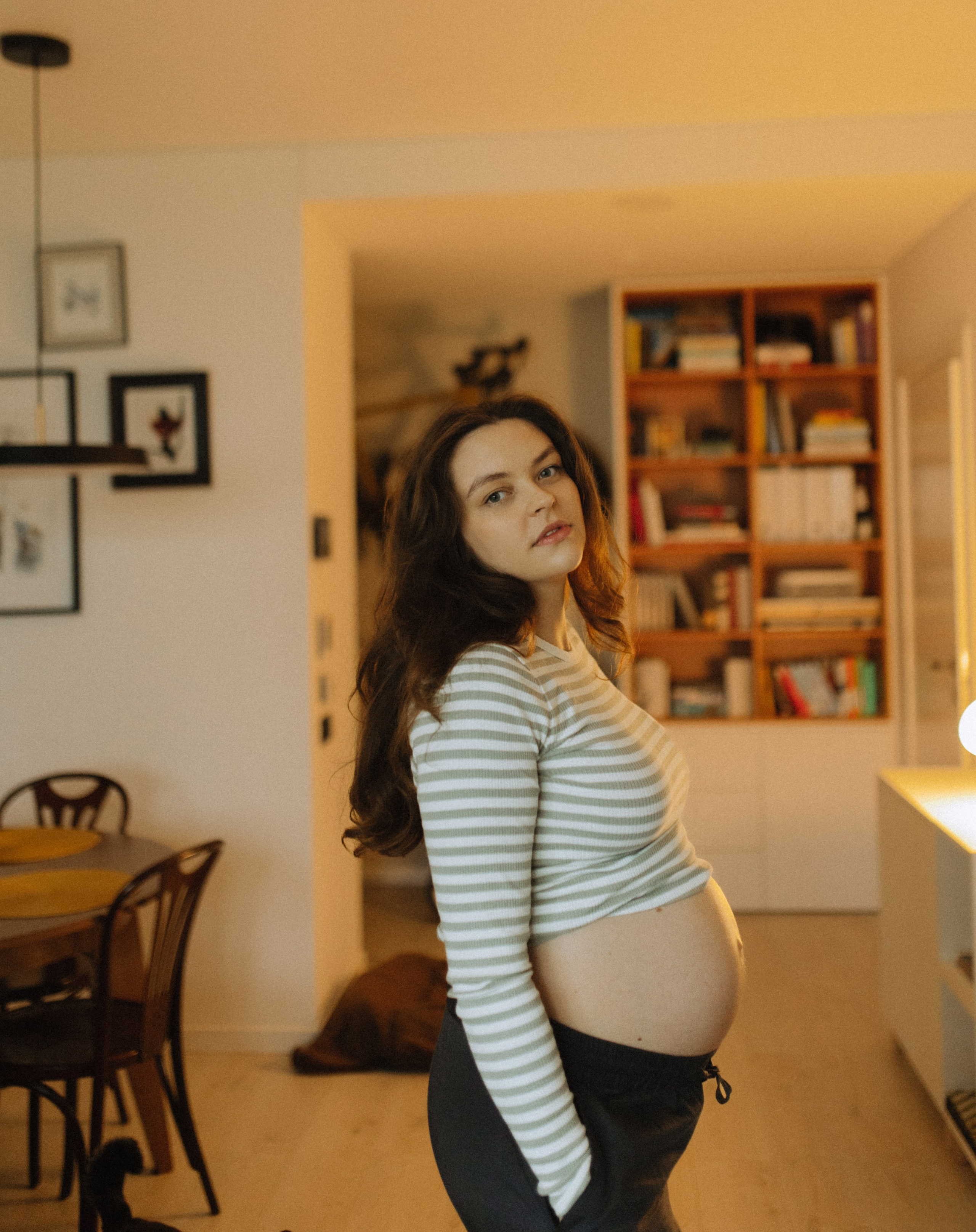 Nedos ir Tomo laukimas | NAMAI. Vestuvių ir šeimų fotografė Lena Bondarenko / belove photo