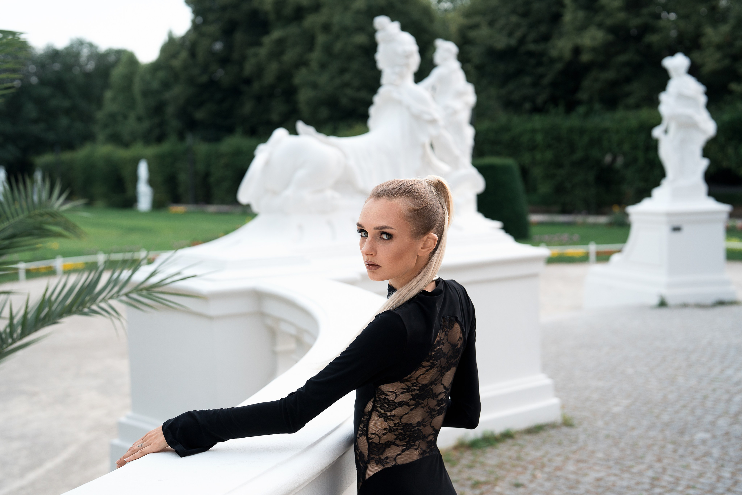 Palastgarden. Familien, Portrait und Konzeptualfotografie in Genf, Schweiz