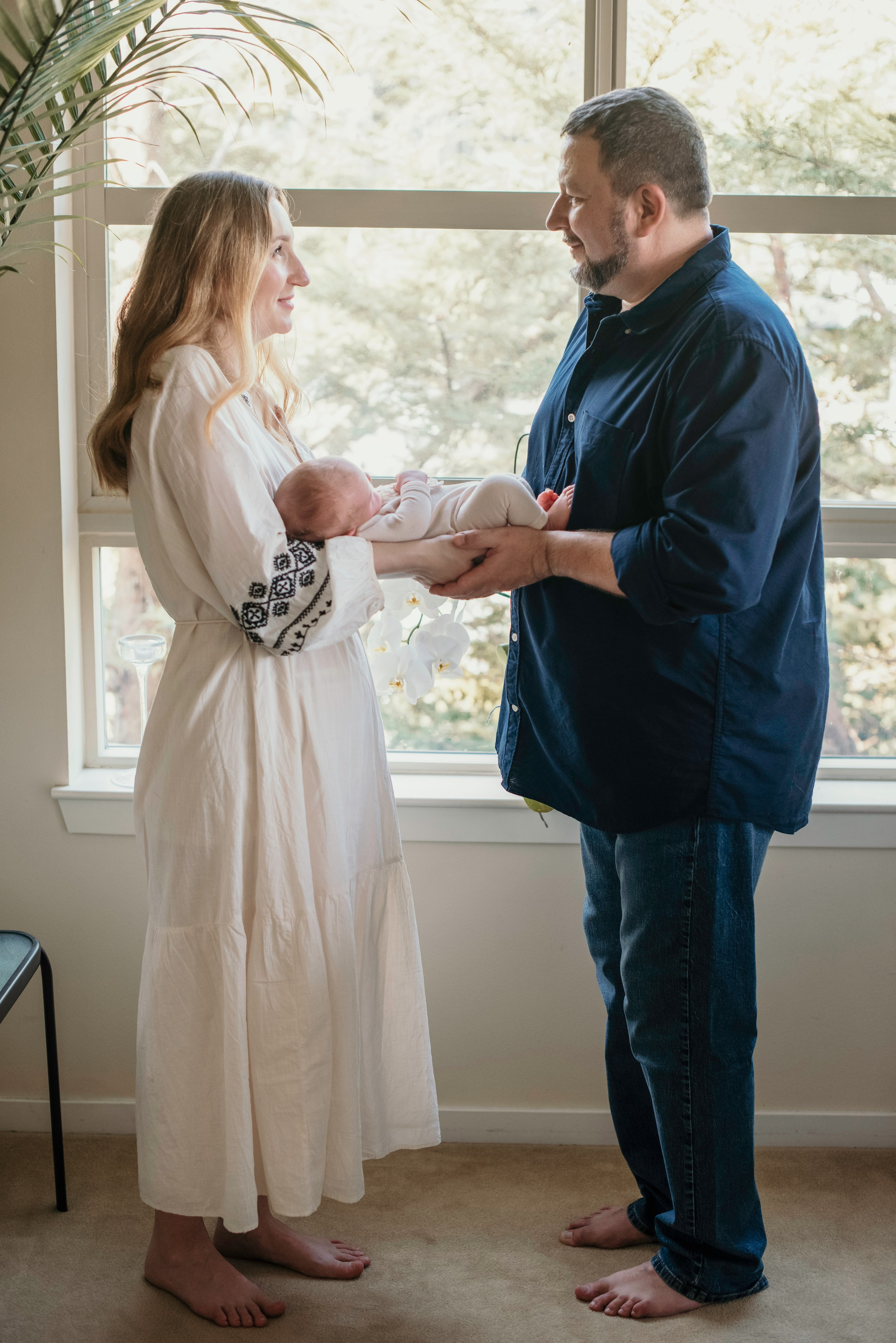 Max. Newborn, pregnancy, family photographer in New Jersey