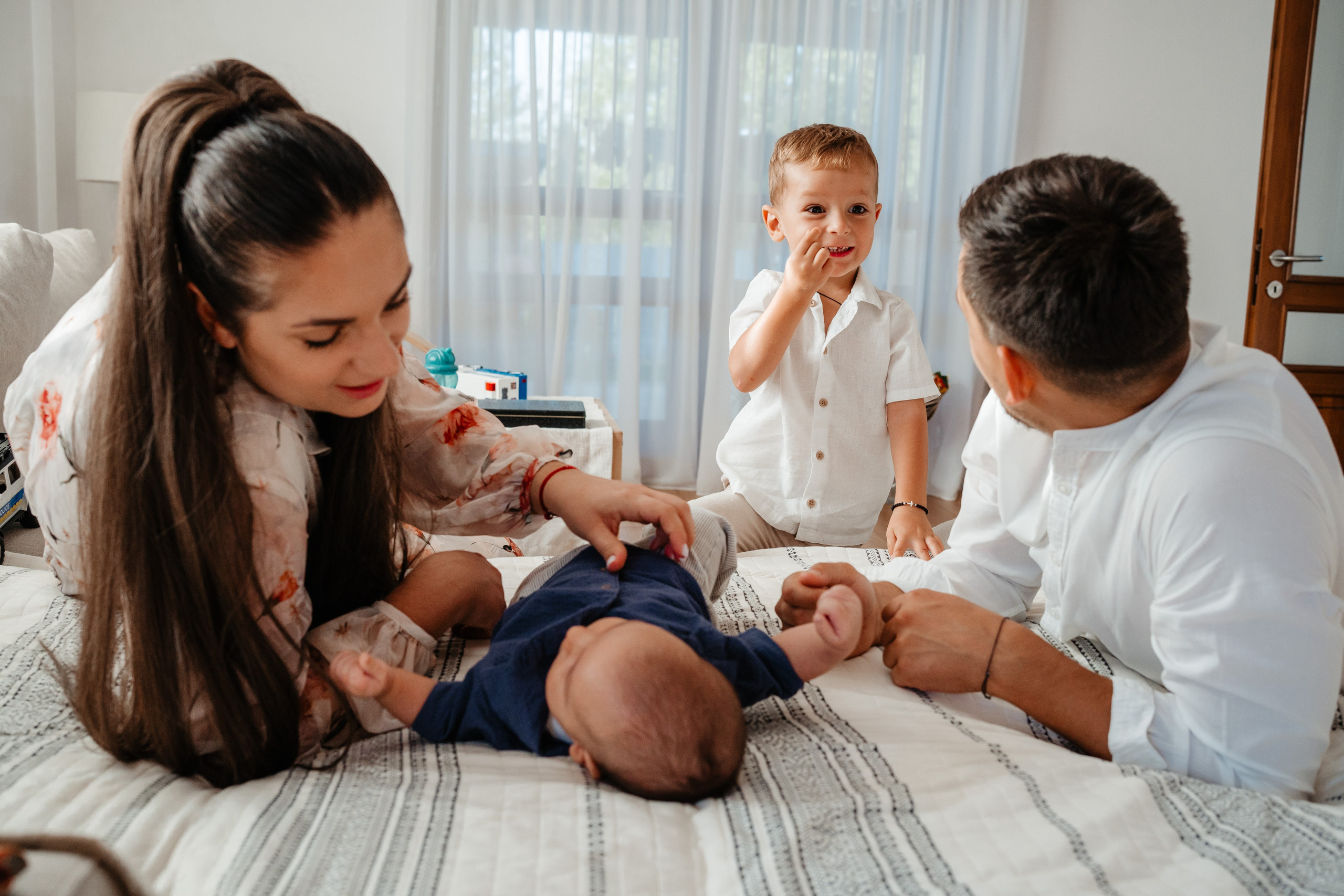 Stefan. Raw Studio. Fotograful tau de nunta!