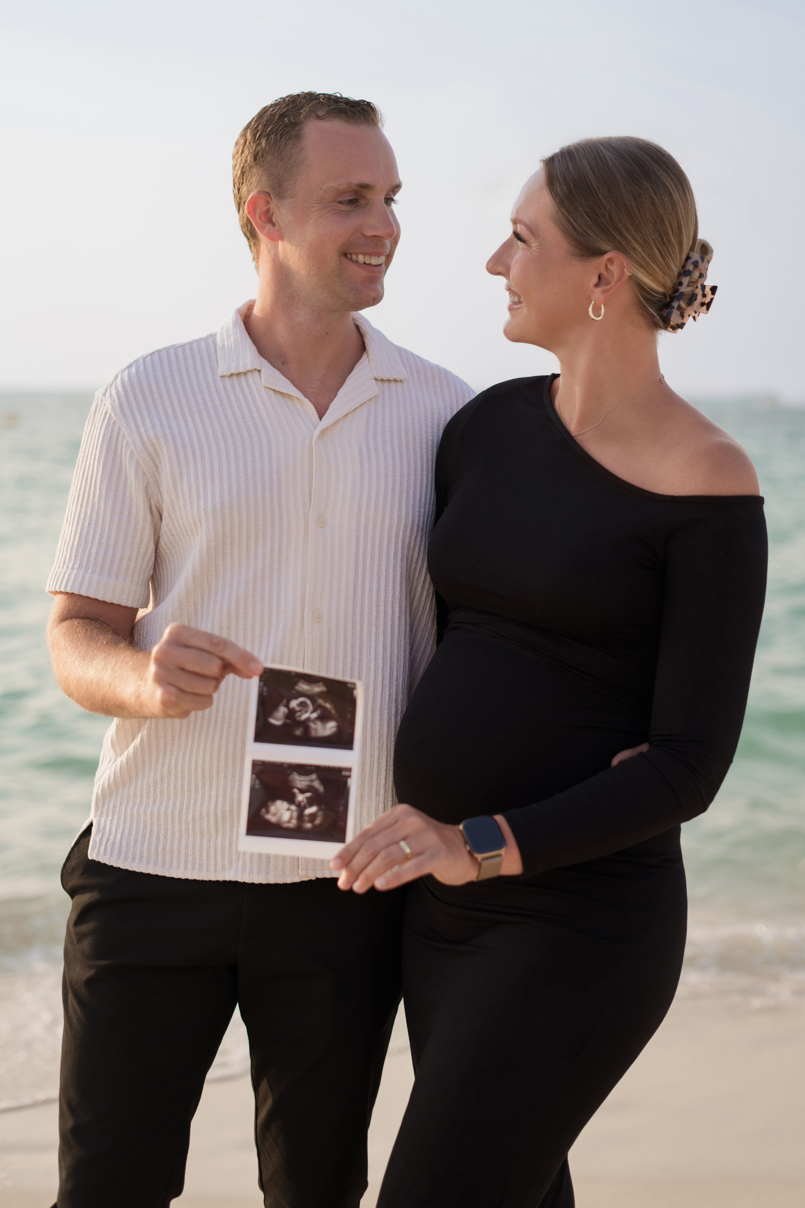 Golden time. Angela Iakovleva — Family Photographer in Dubai