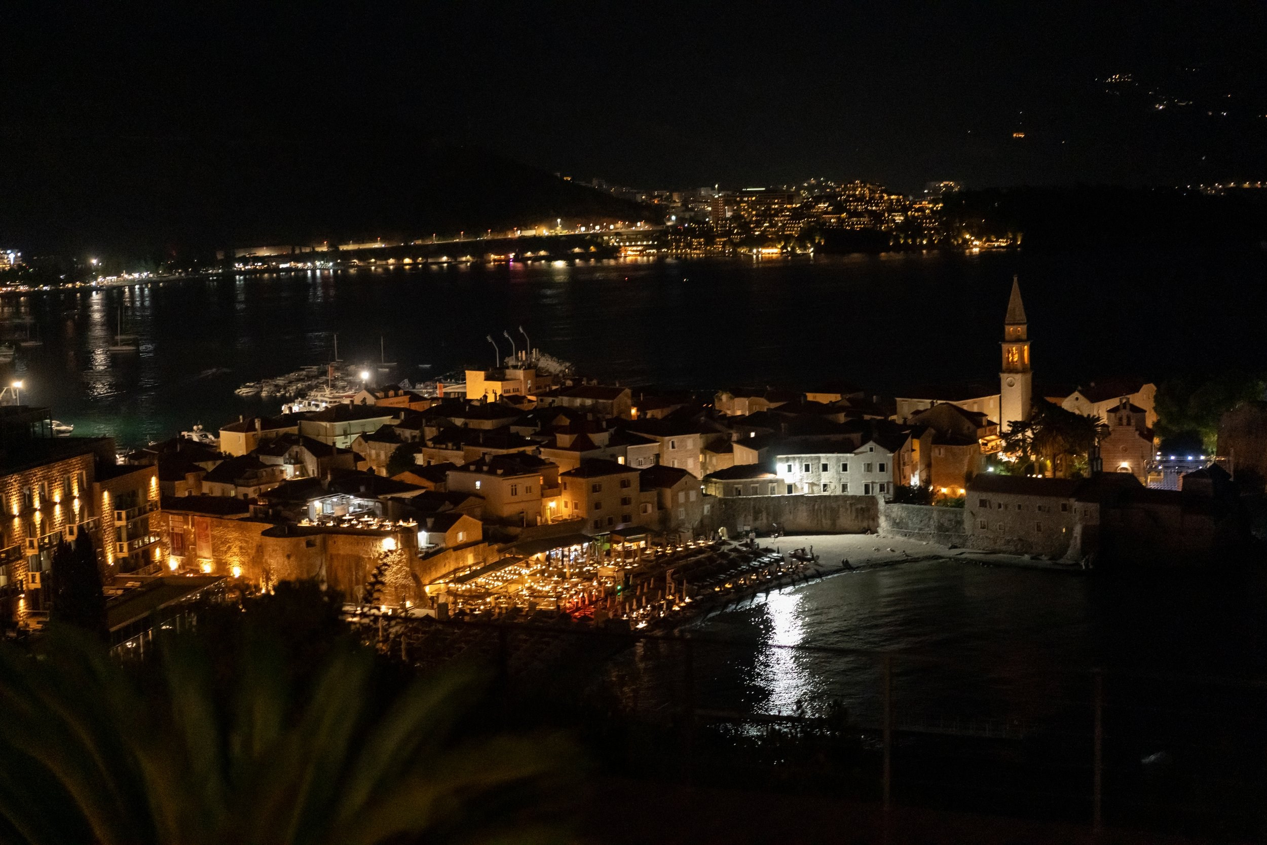 Hochzeit in Budva: Locations, Trauung, Saison und Tipps