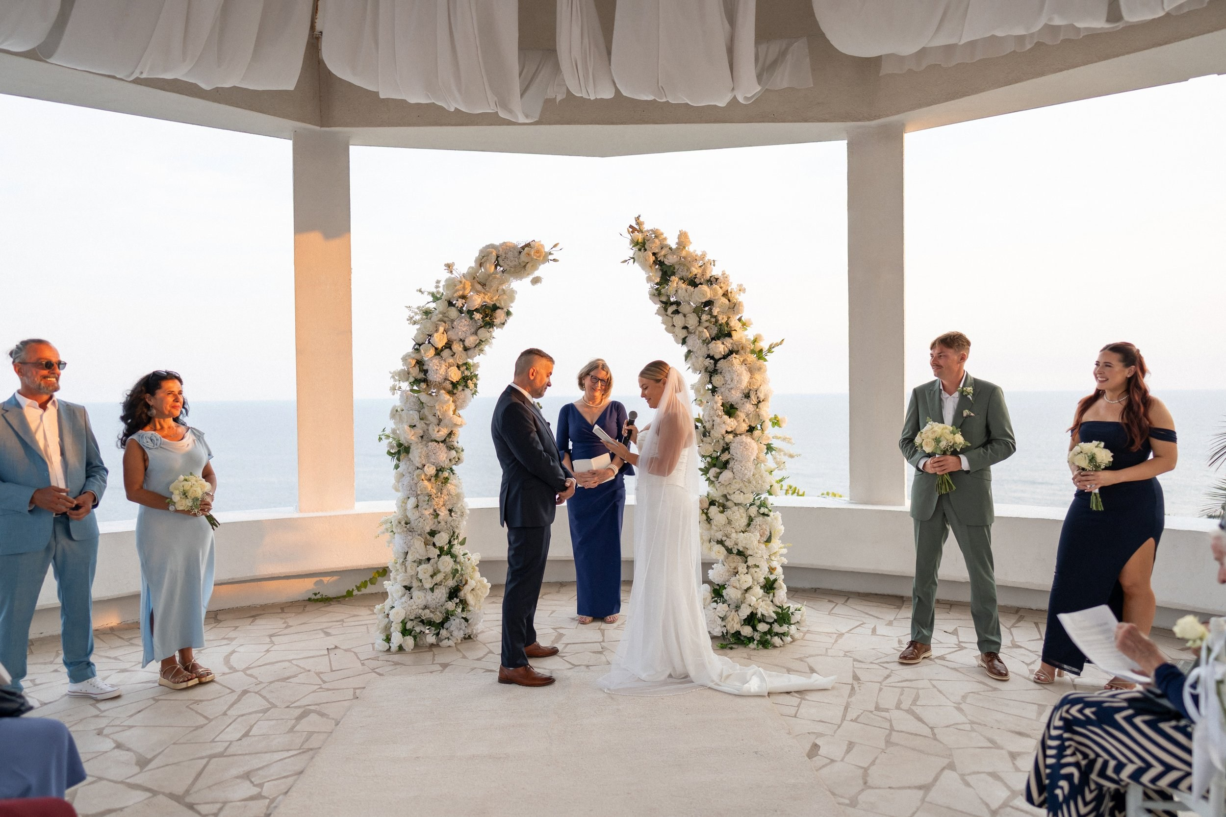 Hochzeit in Budva: Locations, Trauung, Saison und Tipps