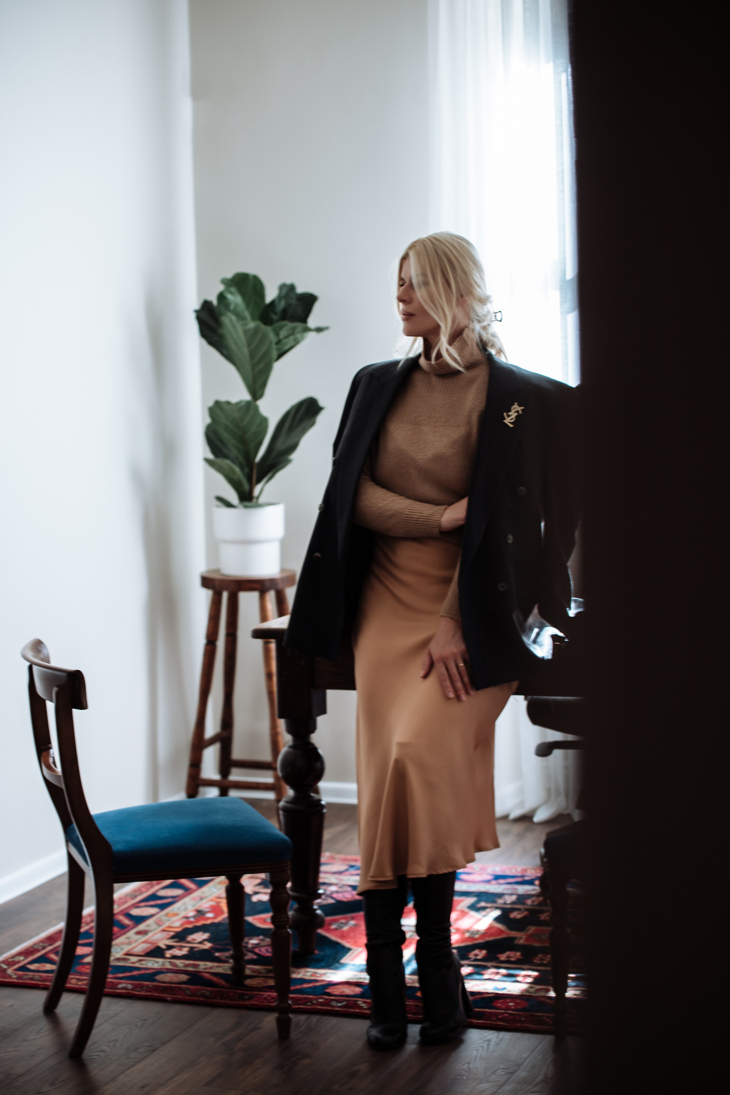 Agata|numerologė, radikalaus atleidimo trenerė. Wedding, christening and family photographers in Vilnius, Lithuania