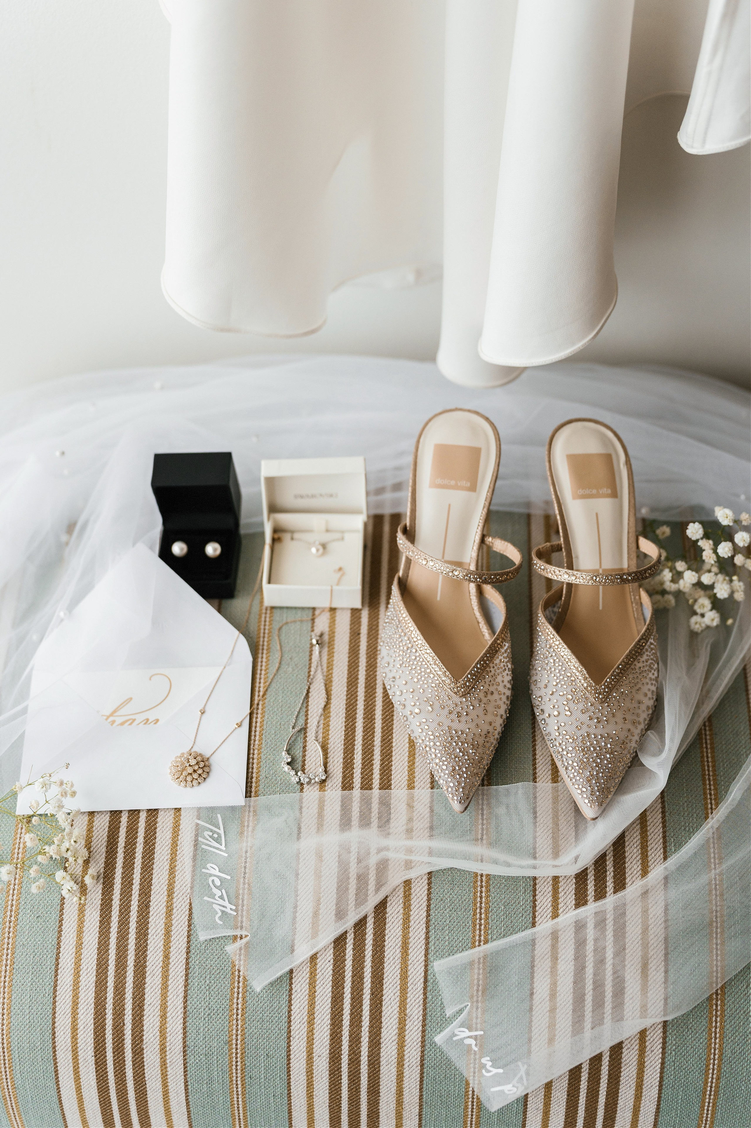 San Francisco City Hall Wedding. Wedding Photography & Videography Team in California, Los Angeles, San Francisco, San Diego and Travel