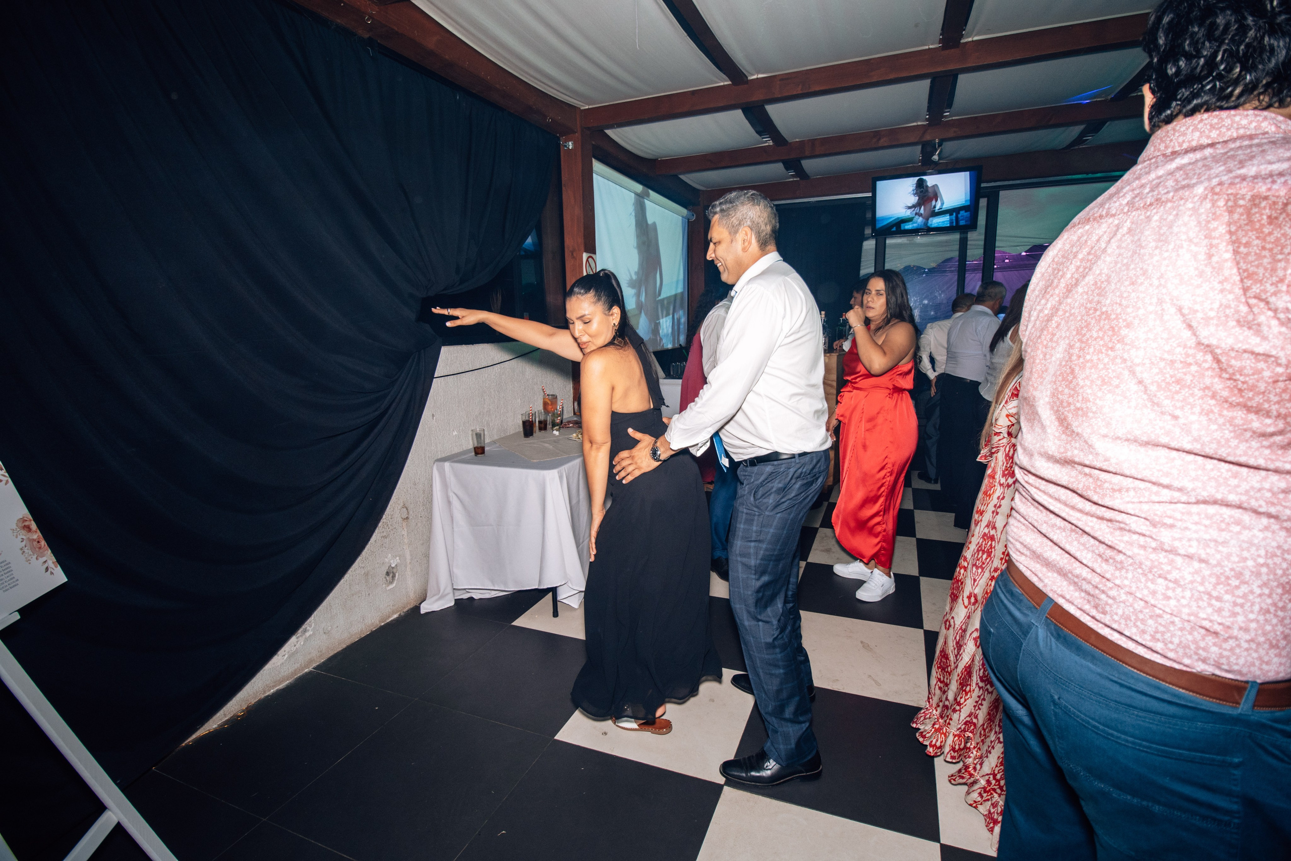 Katherin y Daniel. Dinka & Emilio - El arte de preservar lo que no se repite