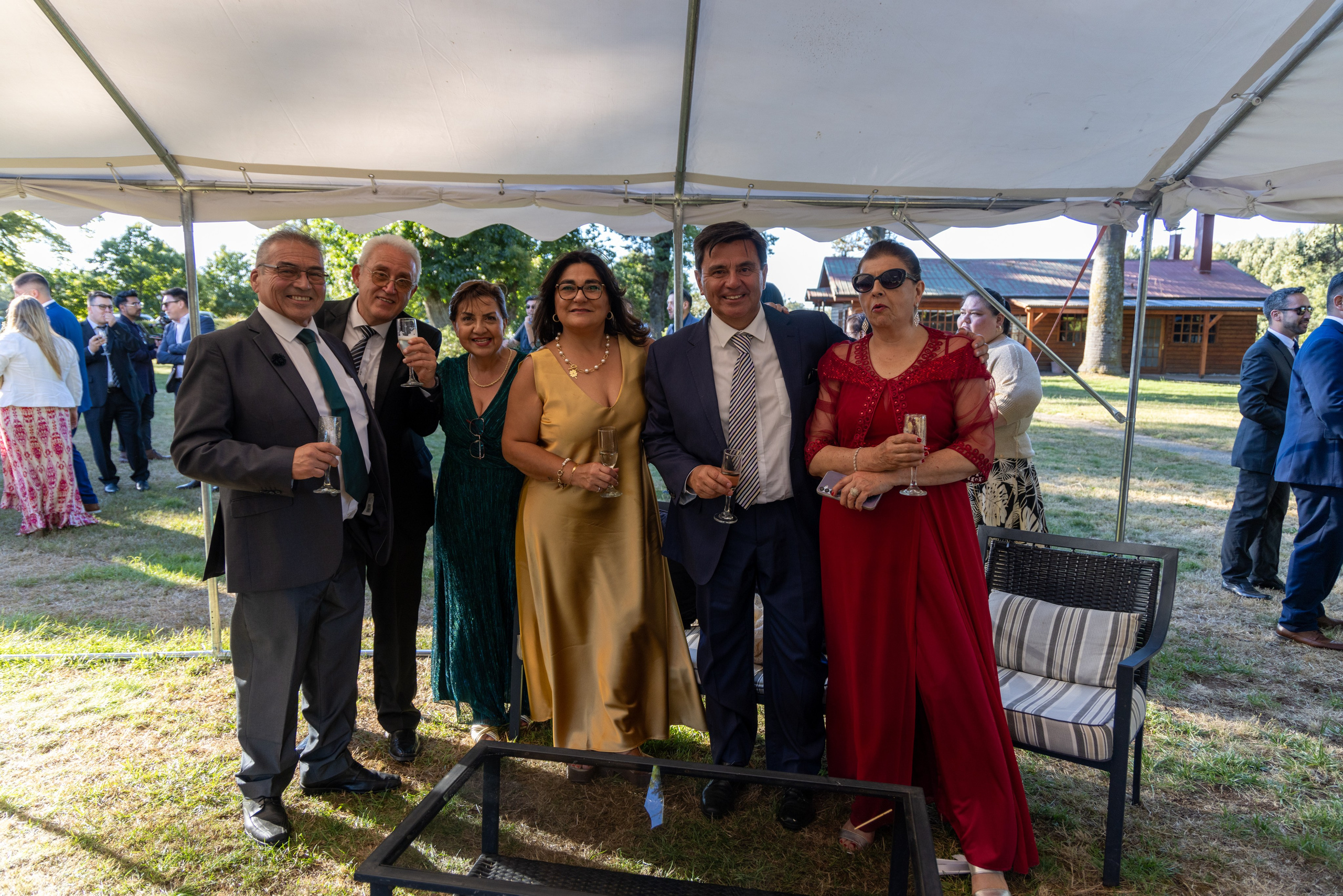 Katherin y Daniel. Dinka & Emilio - El arte de preservar lo que no se repite