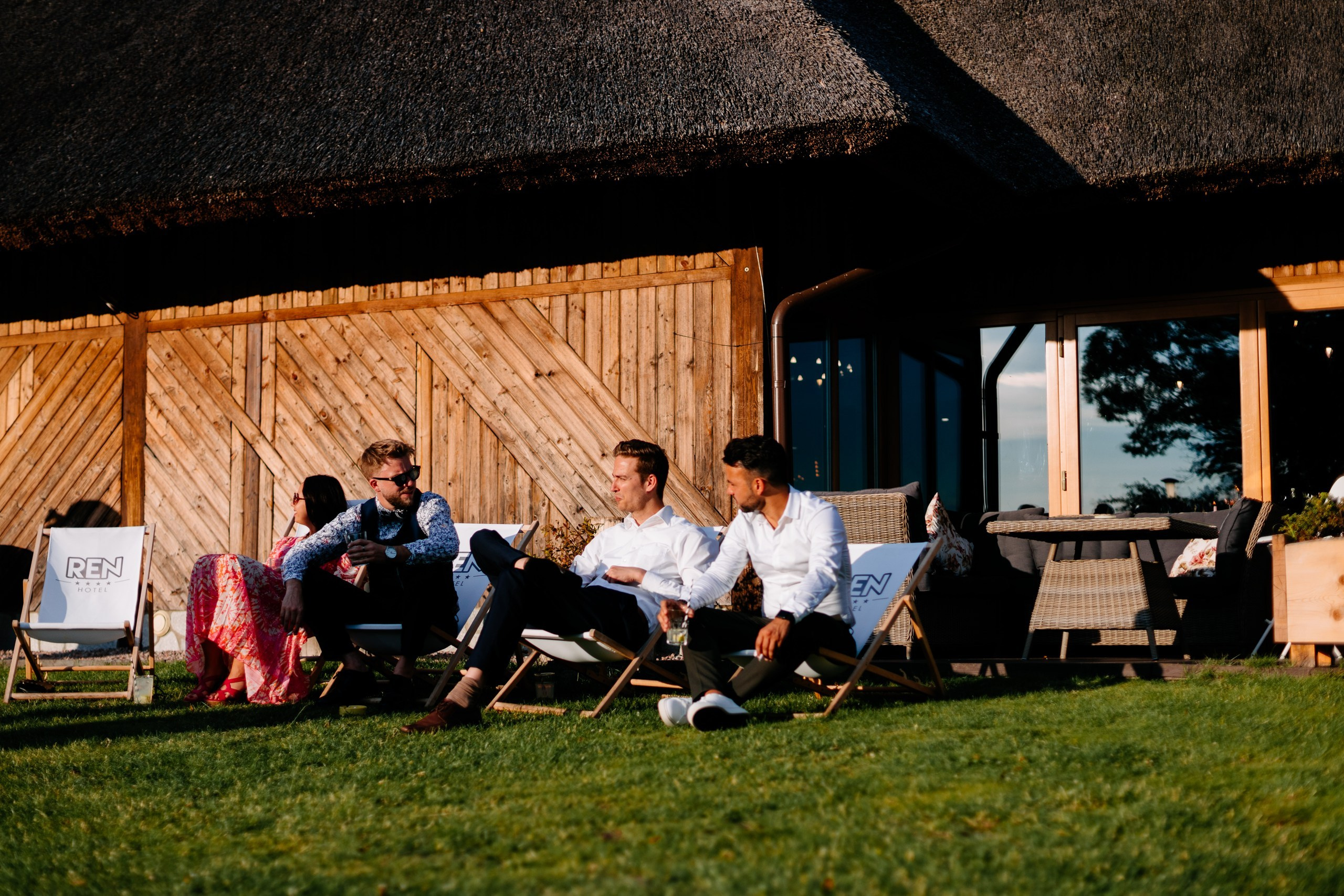 Agathe & Sebastian. Fotograf Ślubny Warszawa - Sesje Biznesowe Rodzinne Eventy