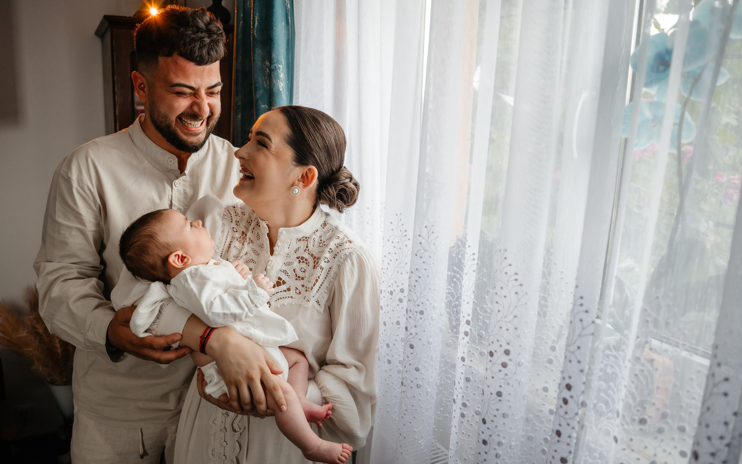 🤎 D i m a C a s i a n  - Taina Botezului Preview. Wedding & Family Photographer