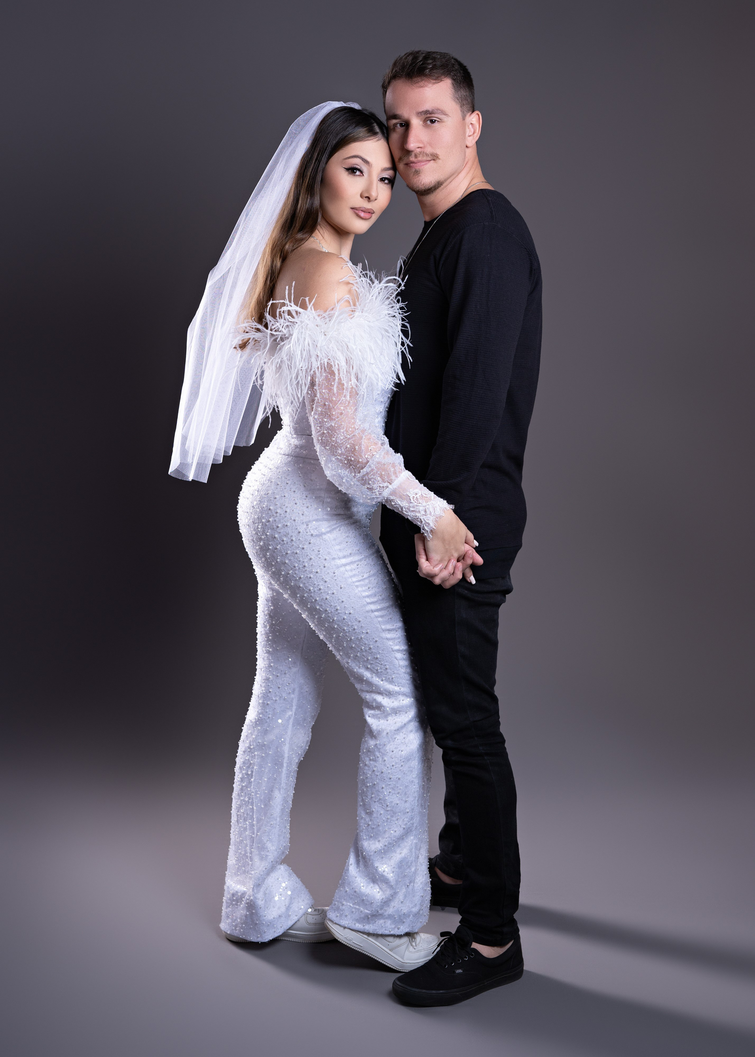 Pré Wedding Estúdio — Carol e Eric. Fotógrafo de casamento e Filmmaker de casamento