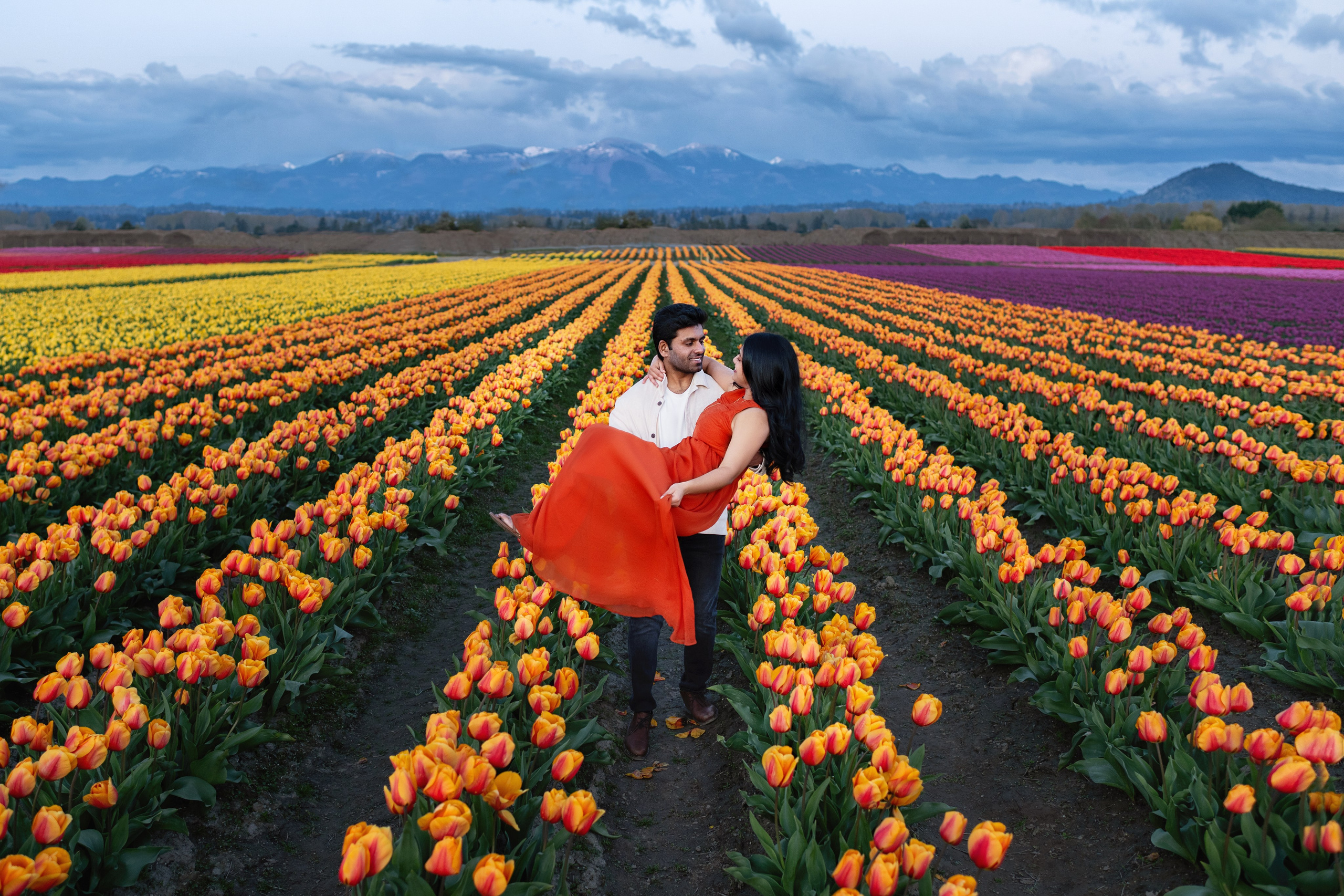 Lohita with her husband. Wedding & family photography in Seattle area. Helen Michelle photographer