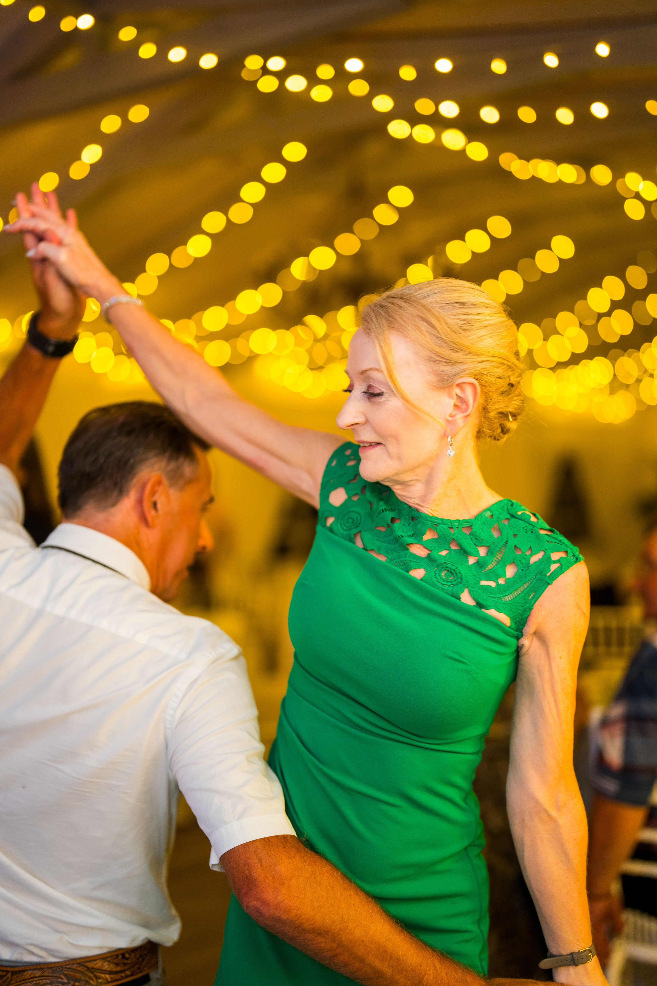 PARTY. Gabriel Florea — Fotograf nuntă București