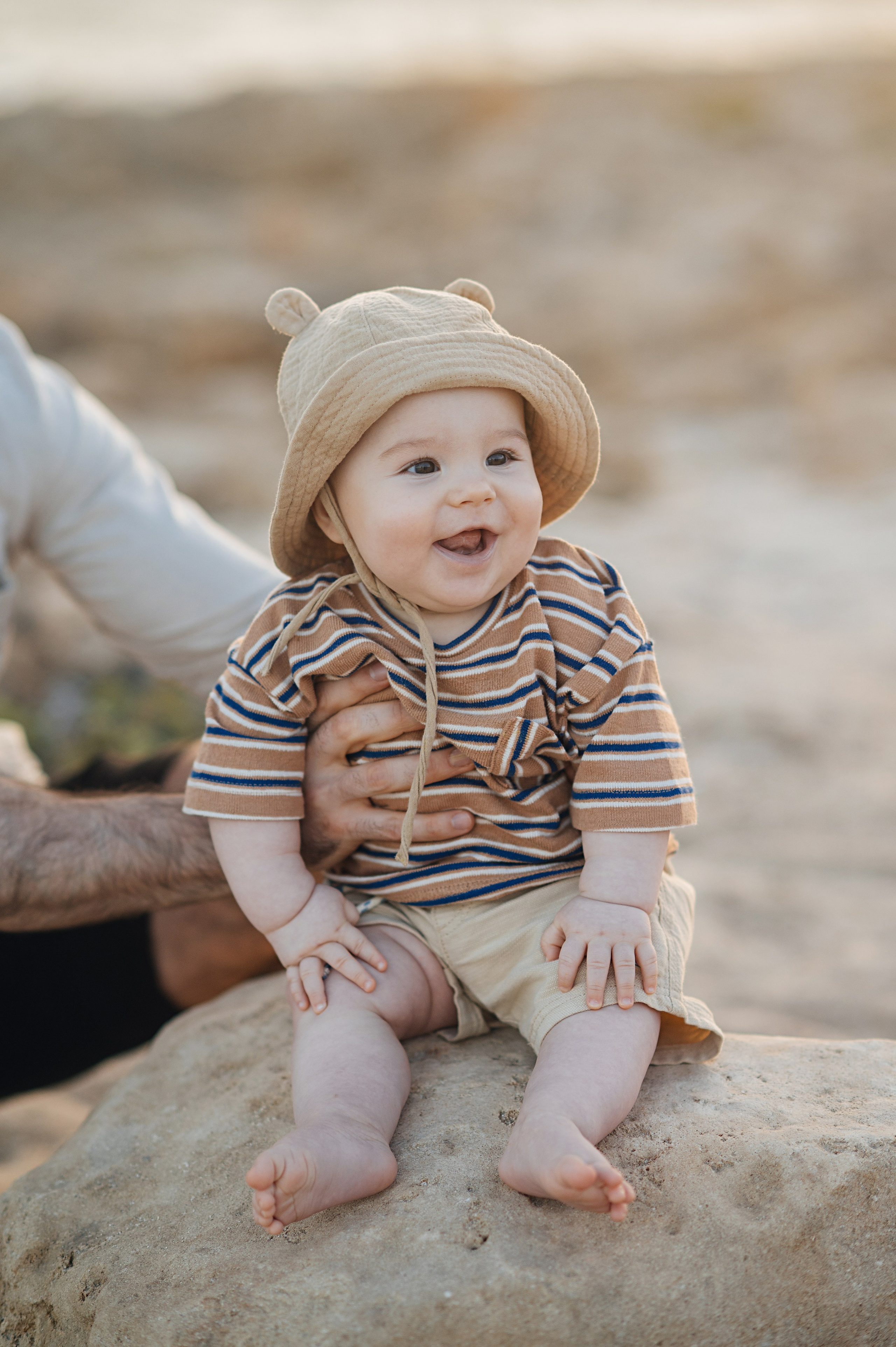 On the beach. Фотограф на Кипре