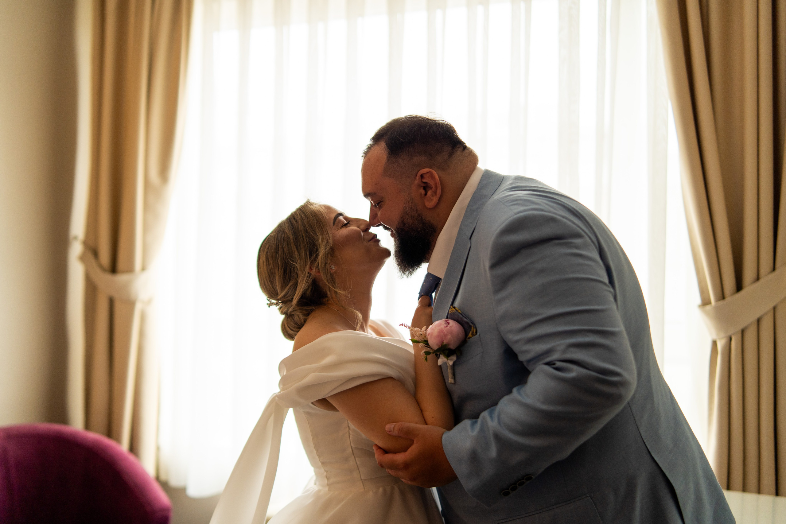 Alexandra + Andrei / Iasi. Foto-Video Nunta Iasi, Suceava, Bucuresti / Disponibilitate 2025 — 2026 — 2027