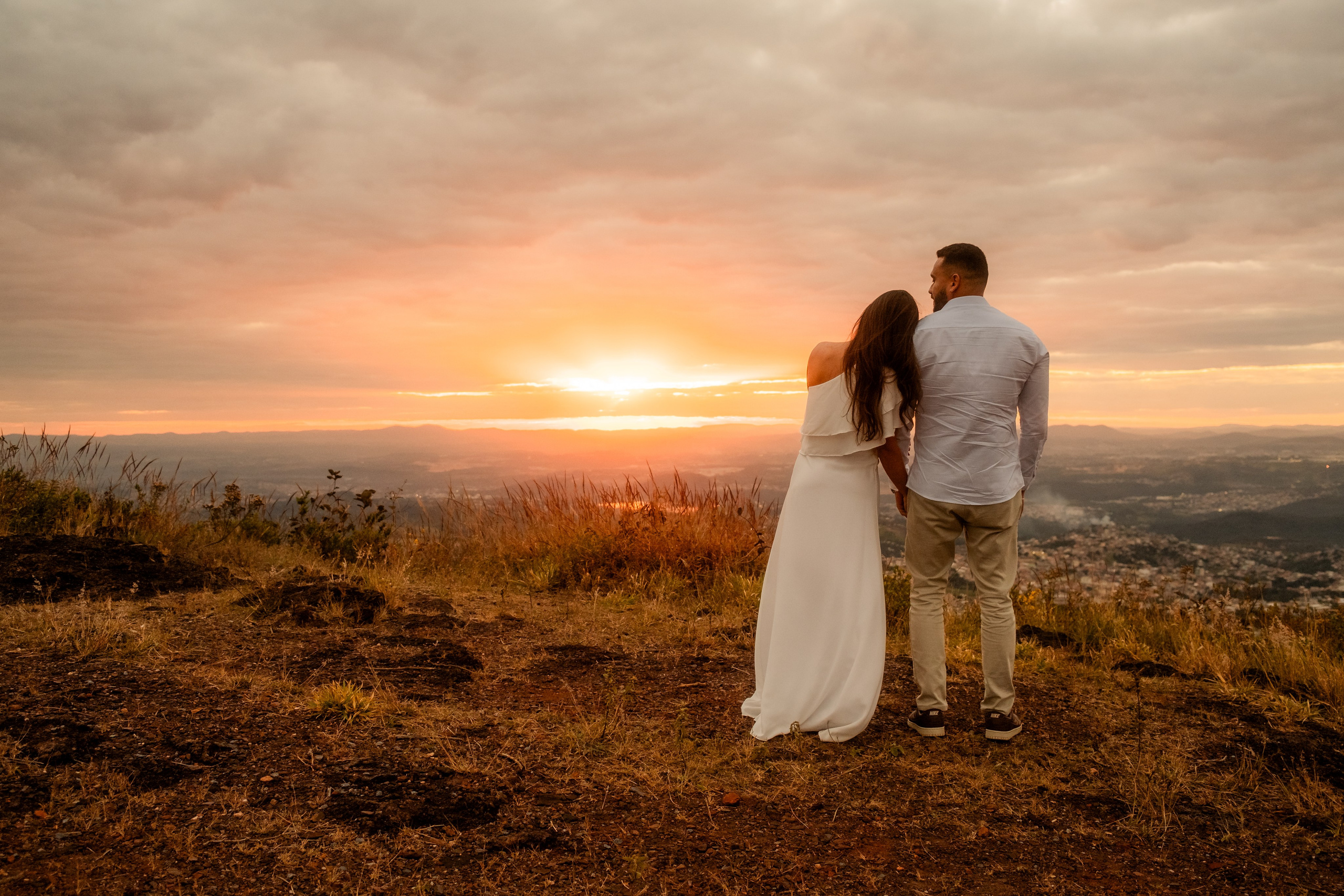 R & T — NÃO TEM BASE UM PRÉ WEDDING DESSE!!!!. Fotografia de casamento em Belo Horizonte
