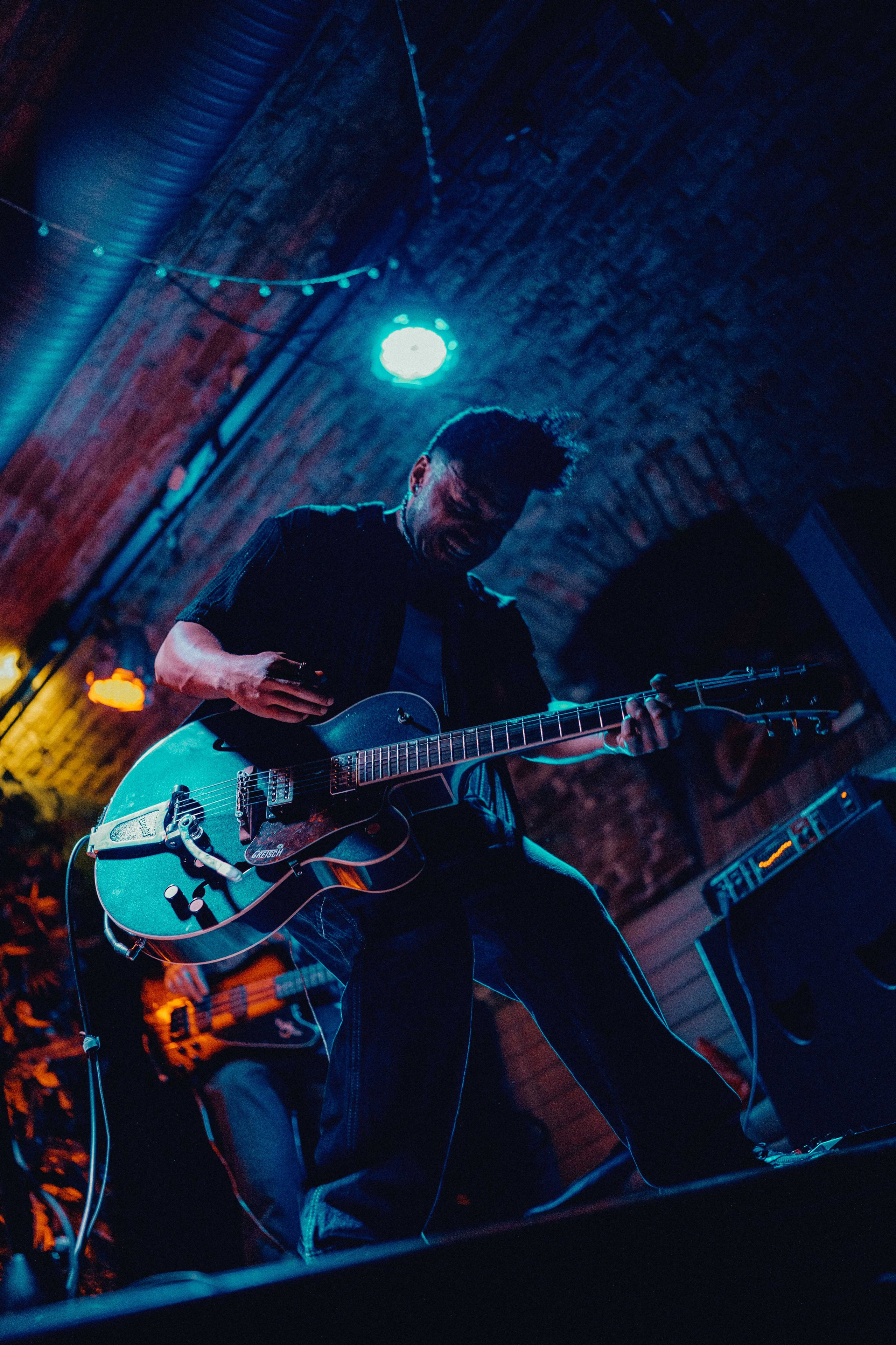 MoonShot. Concert and portrait photographer in Prague