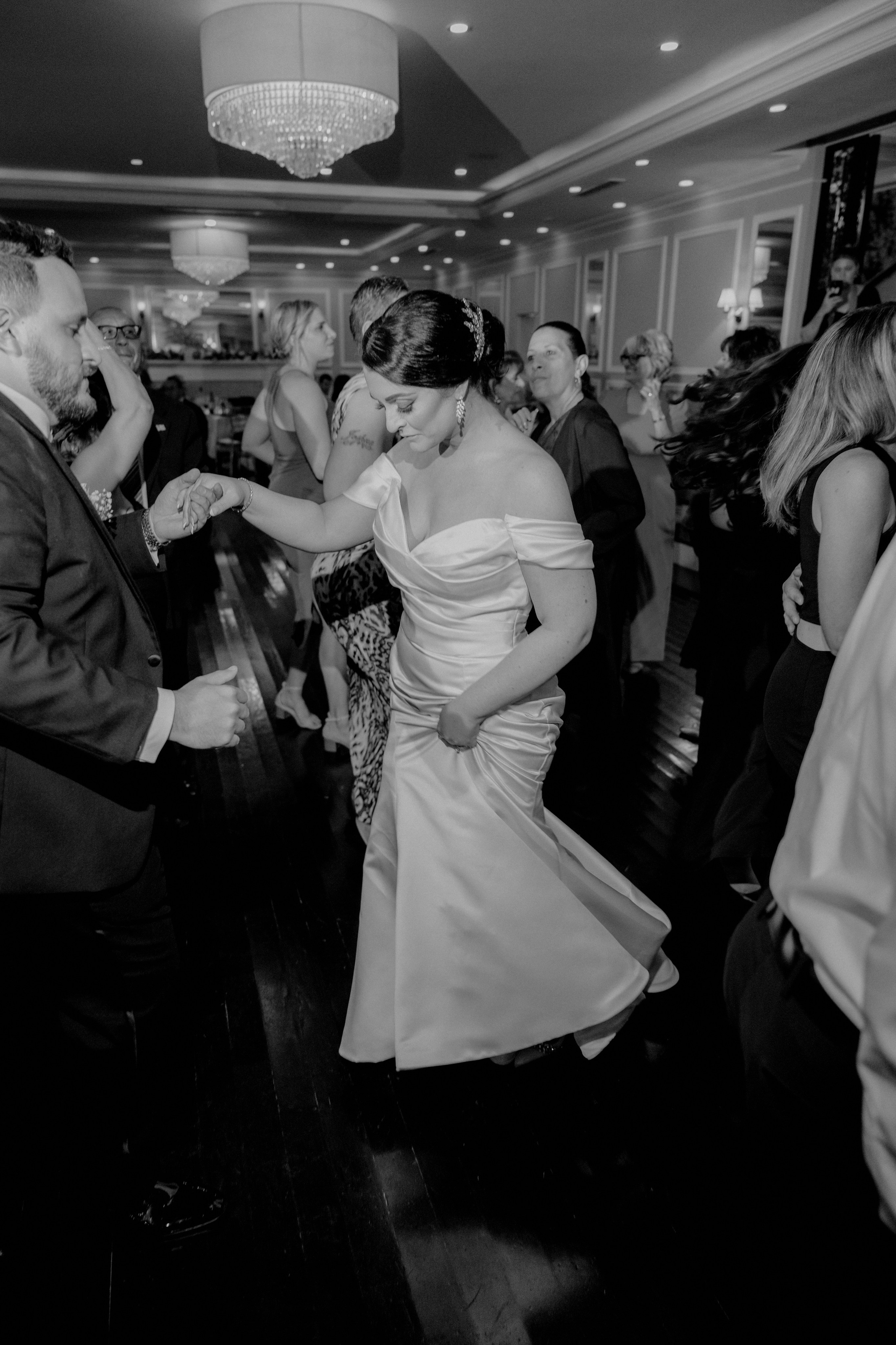 Summer Wedding at The Briarcliff Manor | Taylor & Richie | New York Wedding Photography