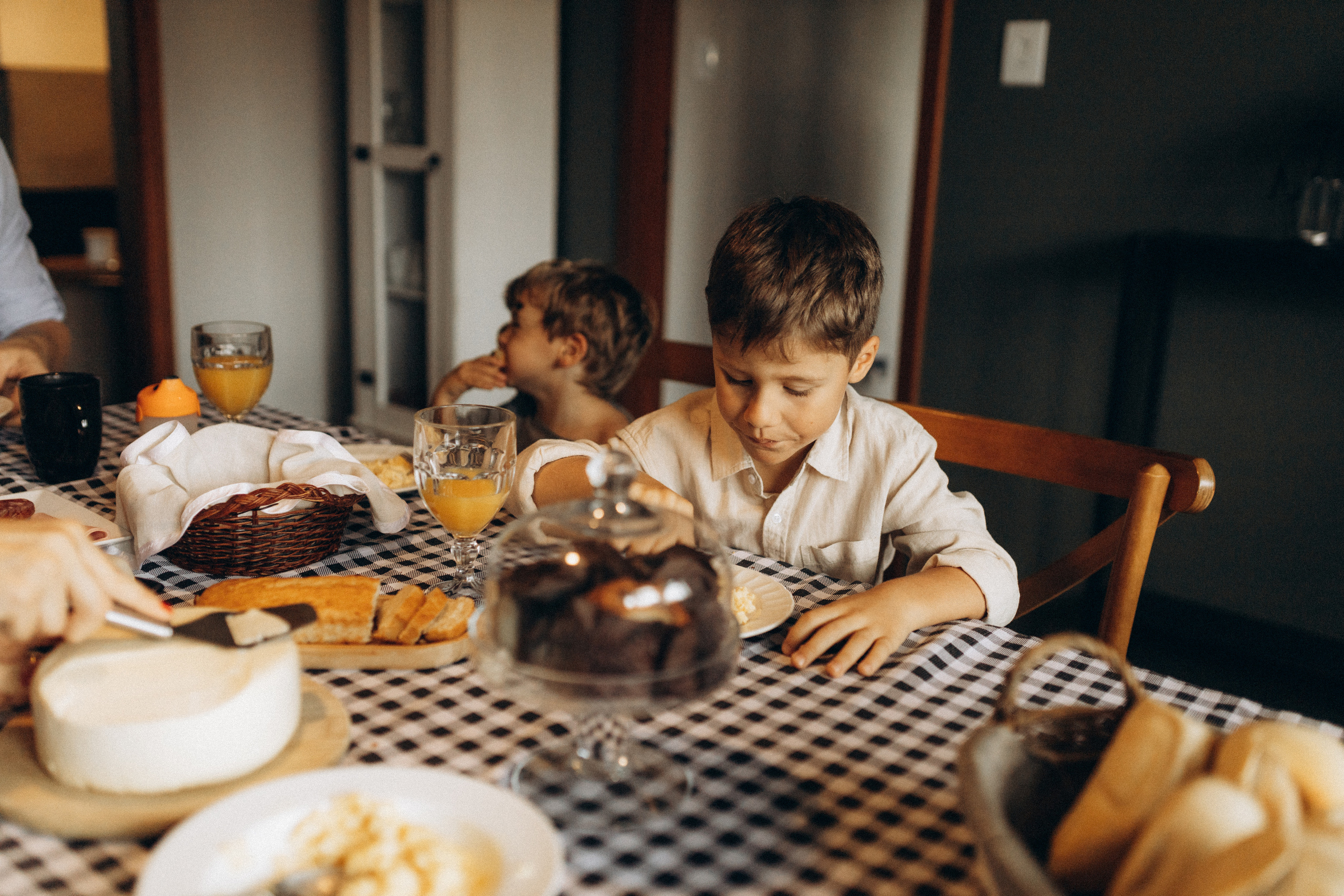 Semeando vida, criando memórias. Lídia Cabral Fotografia | Fotógrafa de casais e famílias em Gramado RS