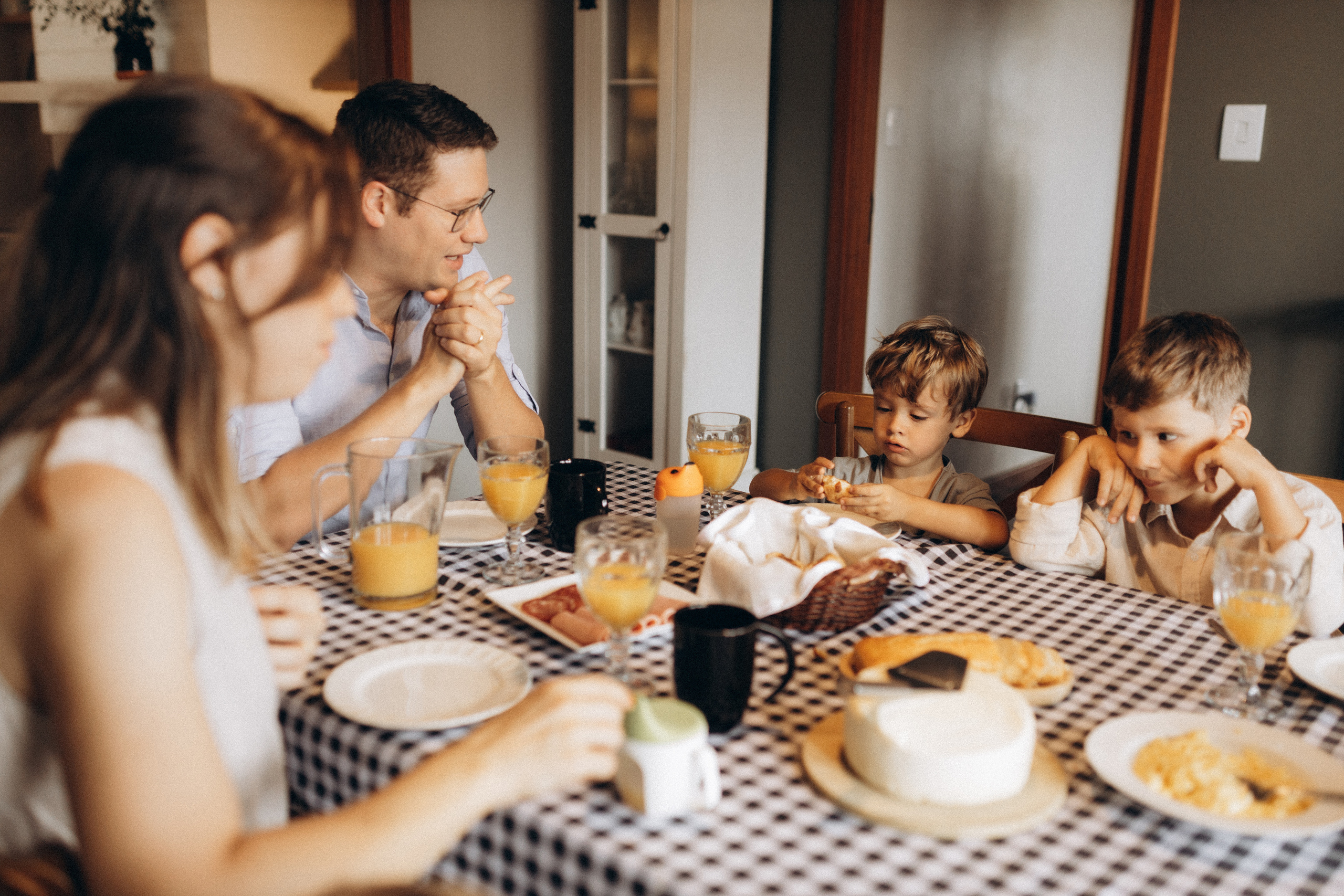 Semeando vida, criando memórias. Lídia Cabral Fotografia | Fotógrafa de casais e famílias em Gramado RS