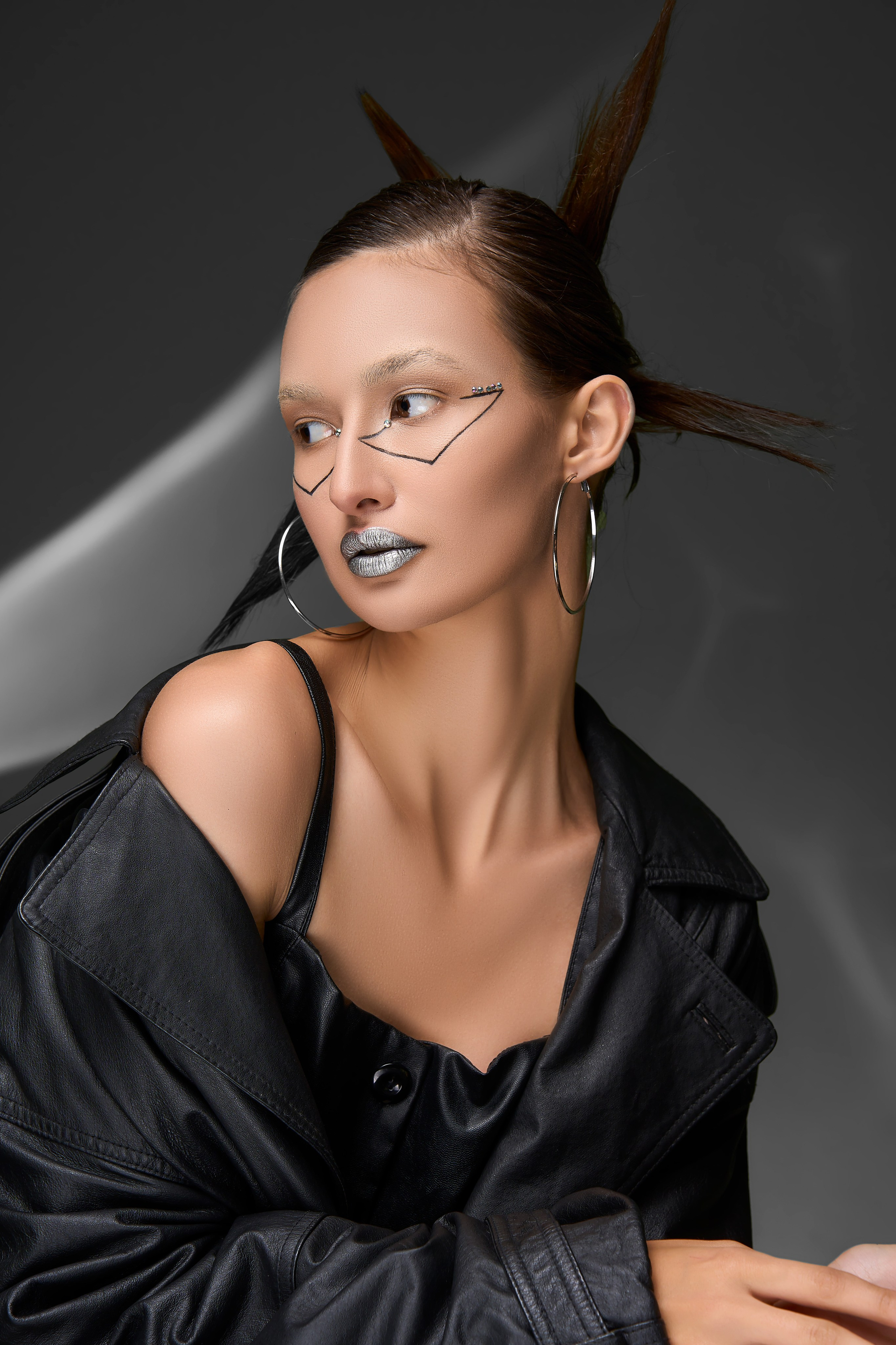 Валентин. 2astudio.uz