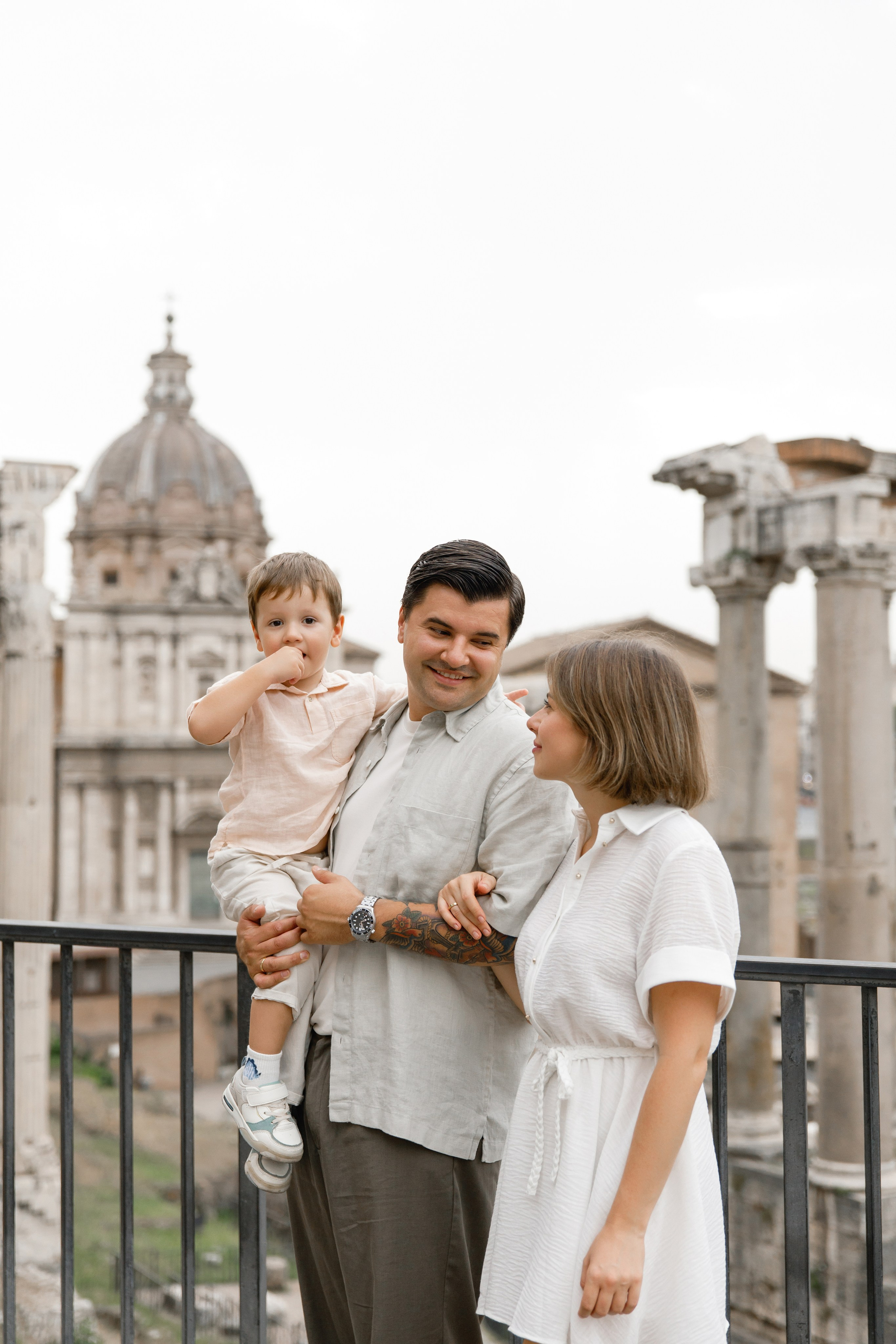 Wedding photographer Italy Rome, Tuscany, Lake Como, Sicily, Puglia. Wedding Photographer Rome Tuscany Como Sicily Puglia Amalfy Italy- Oksana Savenchuk