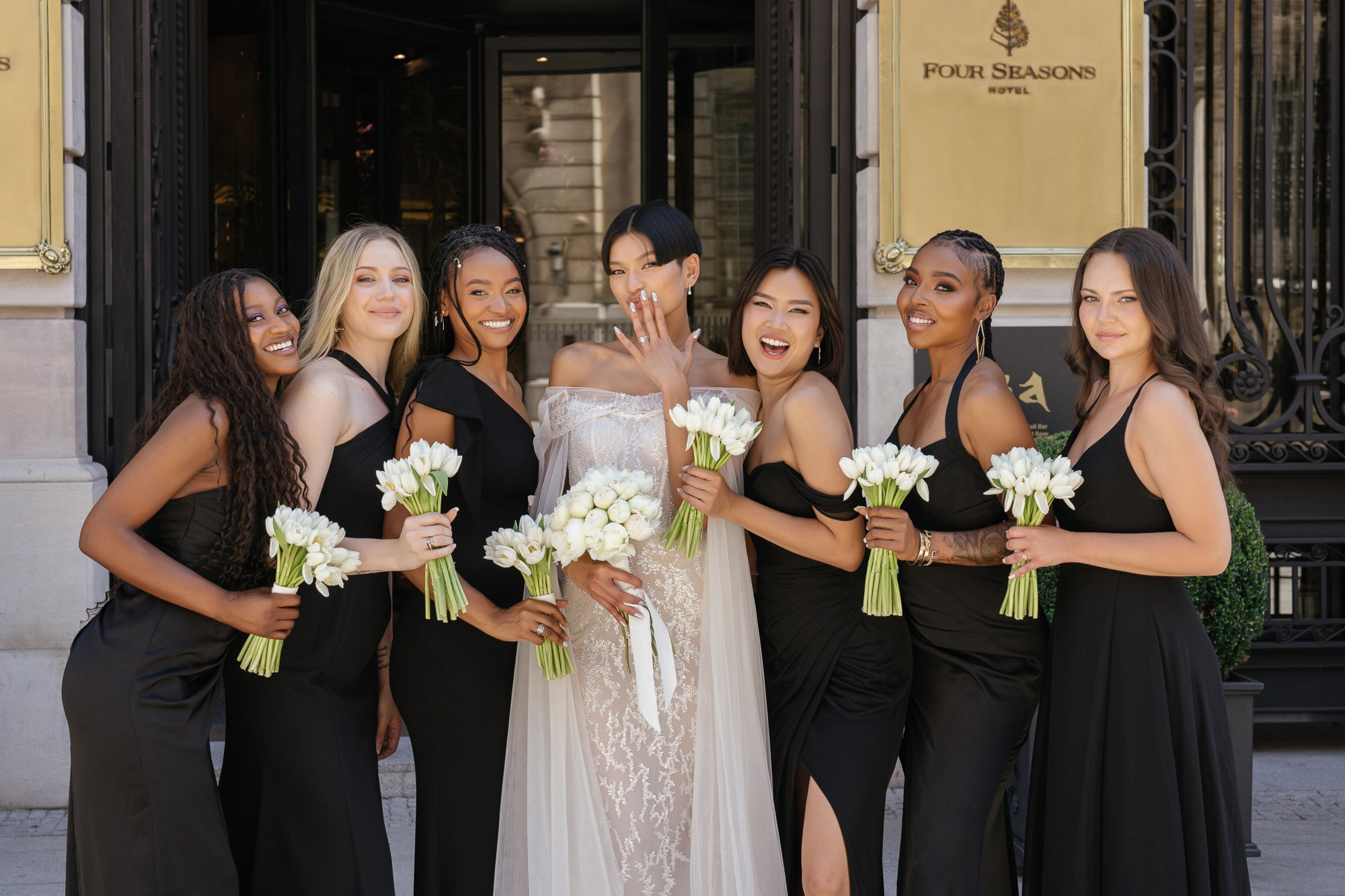 Wedding in famous Four Seasons Hotel, Madrid. Wedding photographer videographer Spain