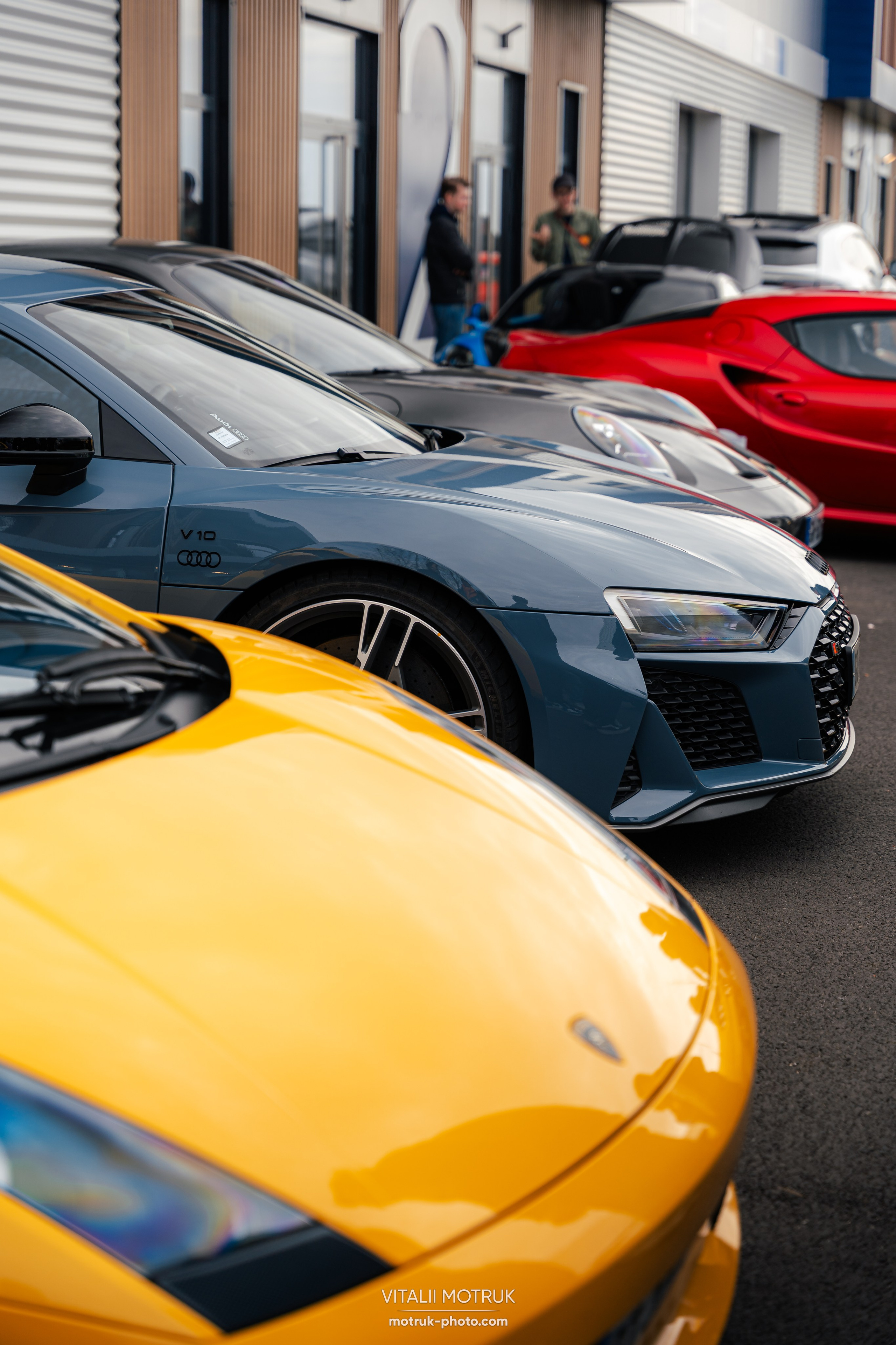 Cars and Coffee 9 mars — BEMA. Photographe de voitures à Paris — Vitalii Motruk