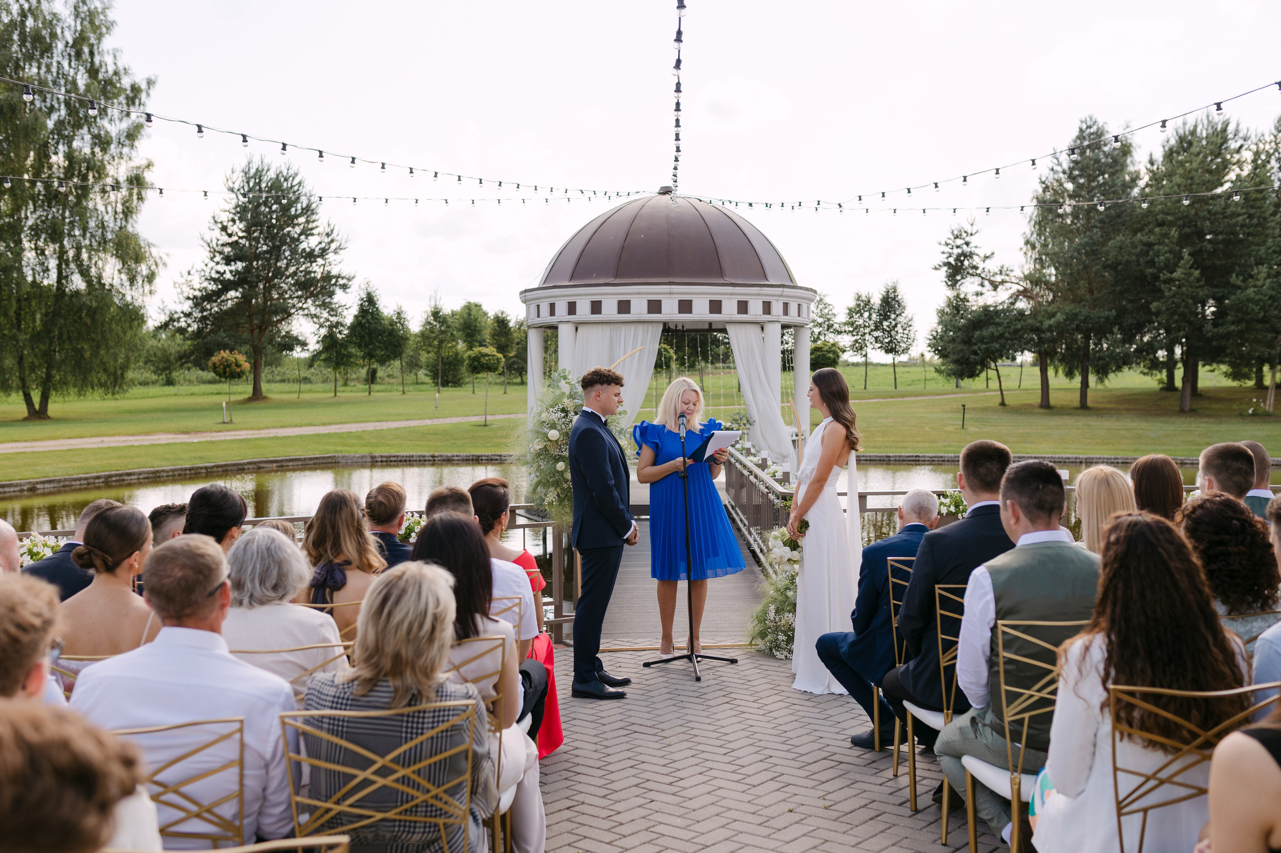 Vestuvės VU Botanikos sode Kairėnuose | Vilma ir Osmundas
