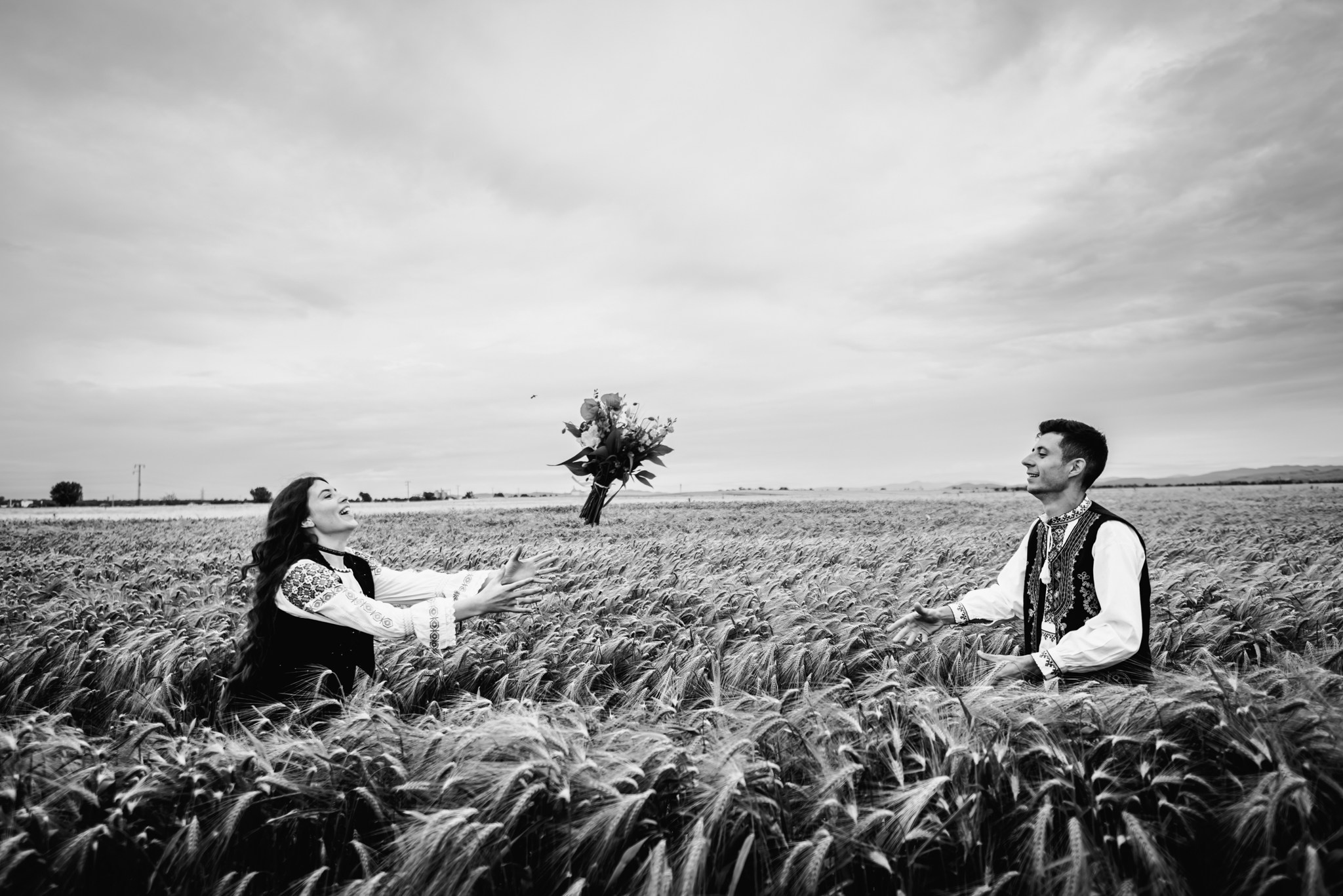 Save the date Larisa & Alex. Giani Maftei