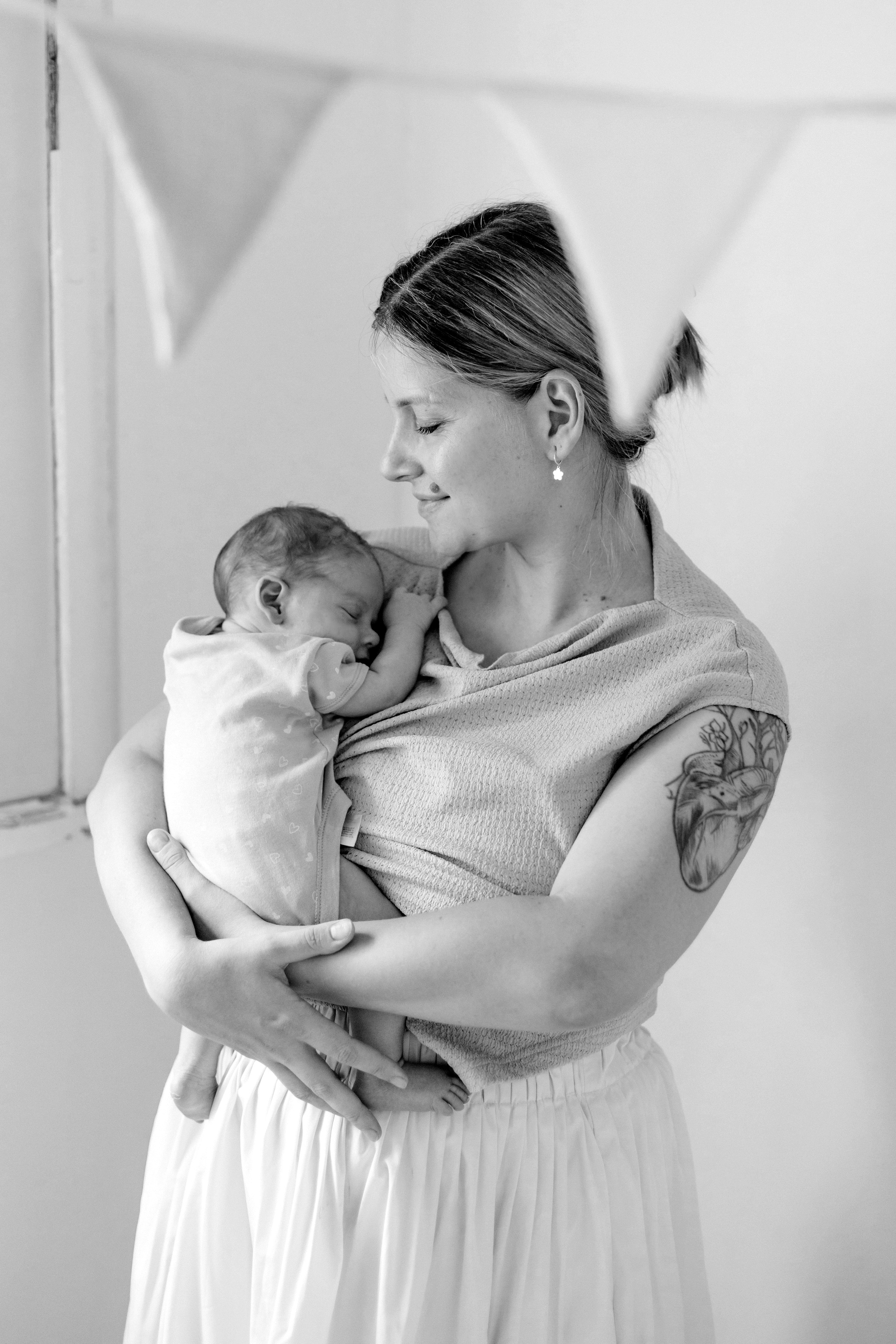 Ella 2 month. Family photographer in Israel