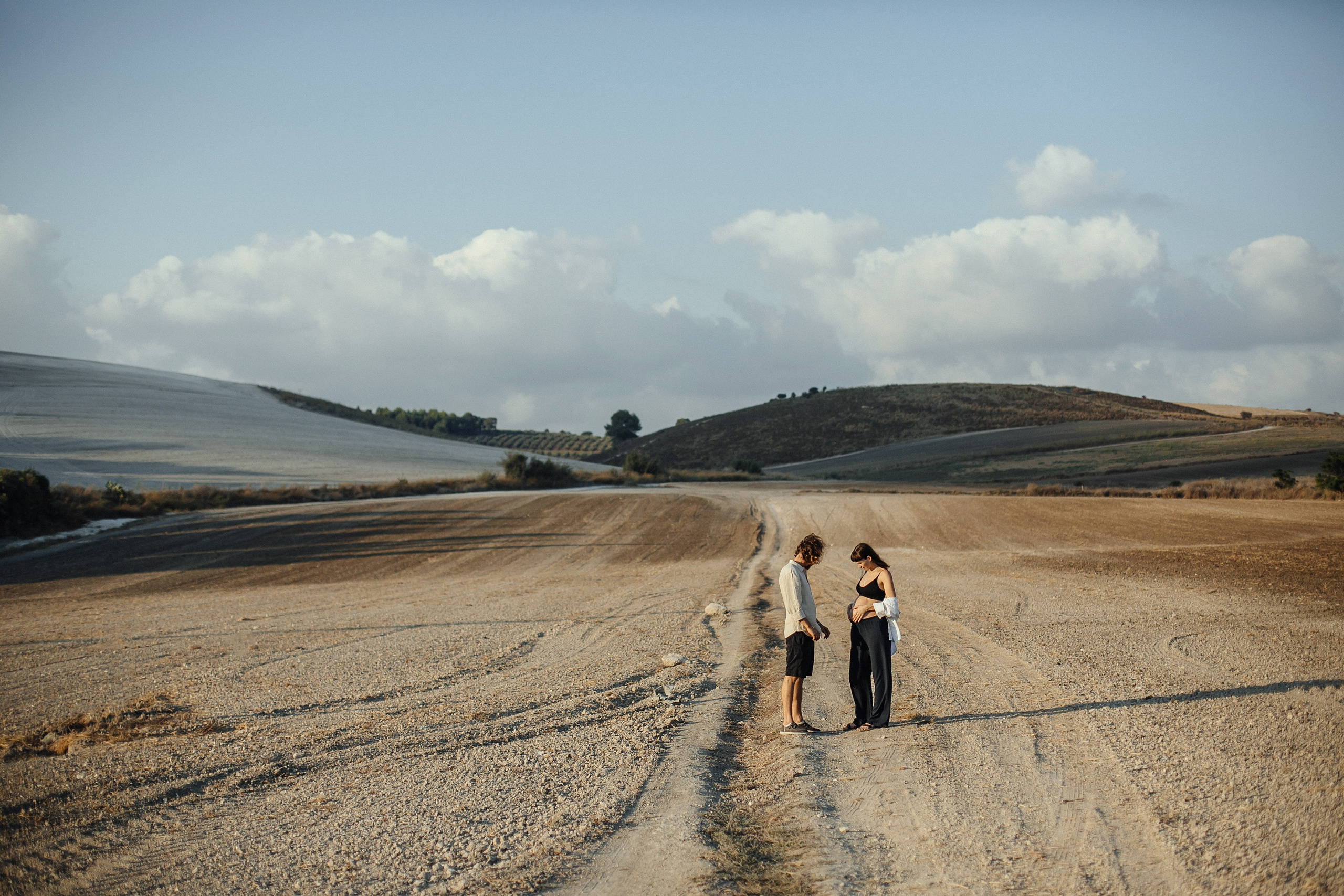 Kiryat Tivon field. Family photographer in Israel