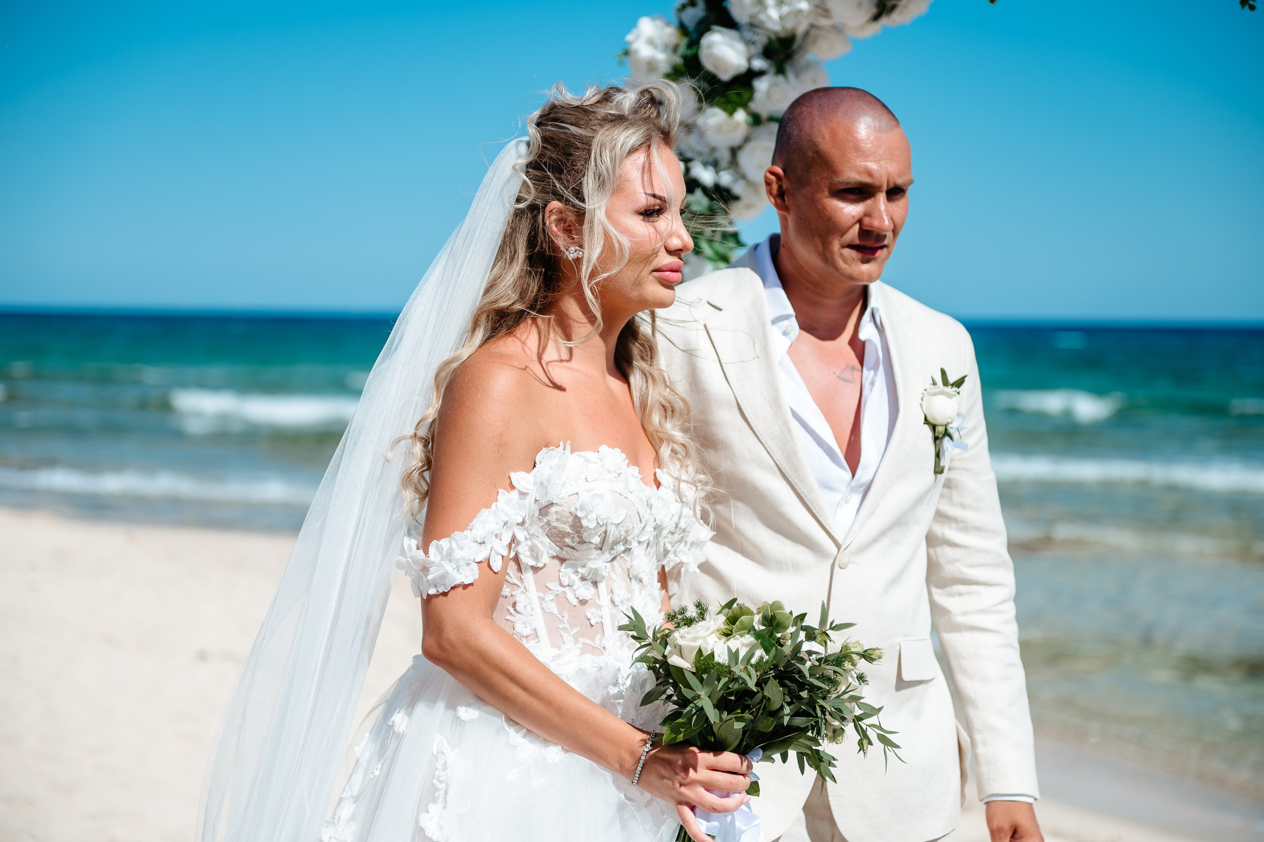 Sirens beach ceremony. AdrianOltean.wfolio.pro