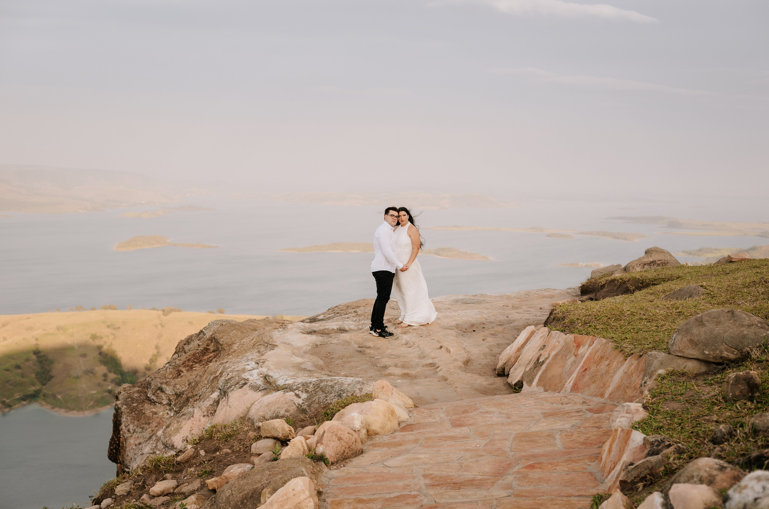 Beatriz & Pablo — Morro Do Gavião / Ribeirão Claro PR. Robson Colaço