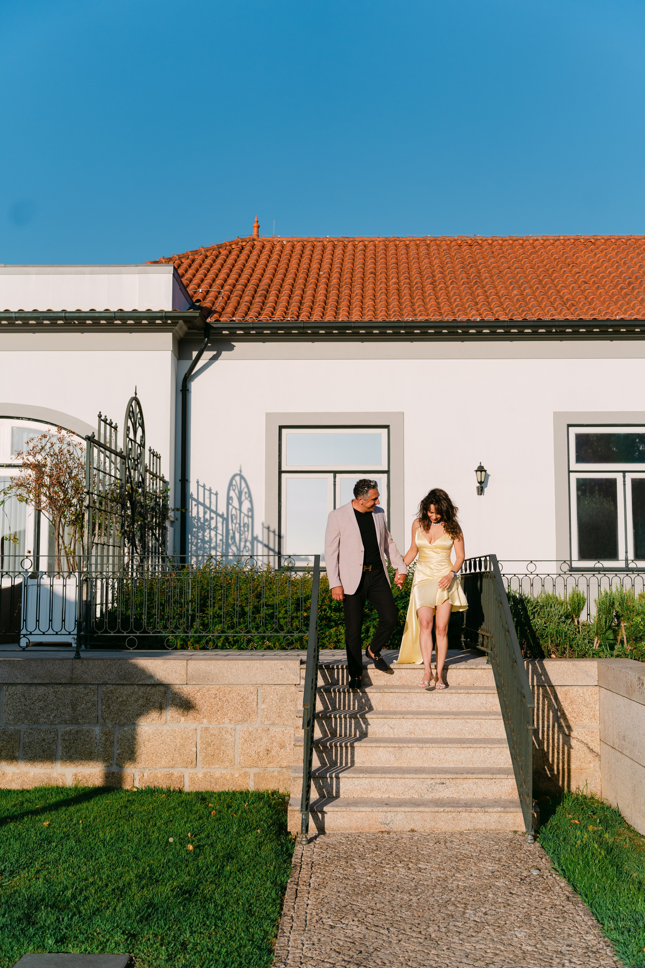 Wedding Proposal at Yeatman Hotel. Wedding and couple photographer in Porto