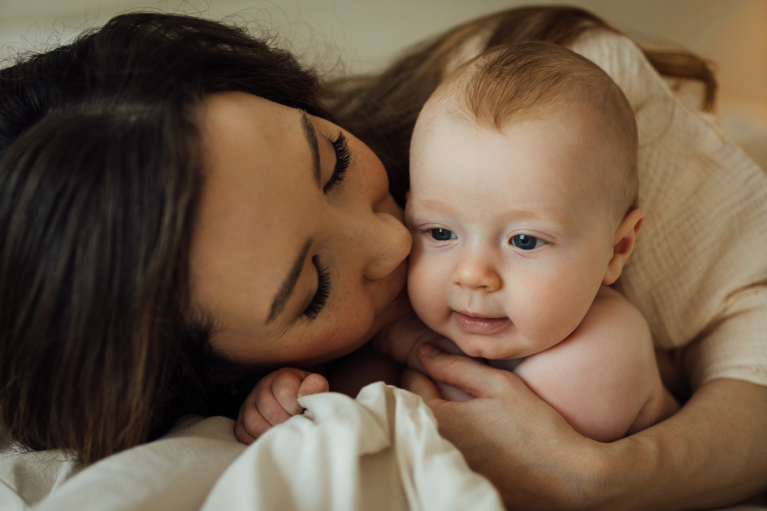 “Me and You” Home Story. Maternity, newborn photographer in the Bay Area|Iryna Rakivnenko