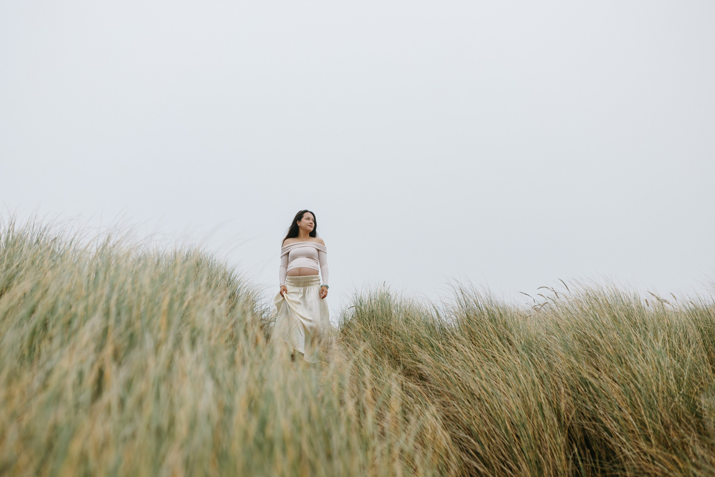 Ocean Beach Maternity Photography | San Francisco Fog Session. Maternity, newborn photographer in the Bay Area|Iryna Rakivnenko