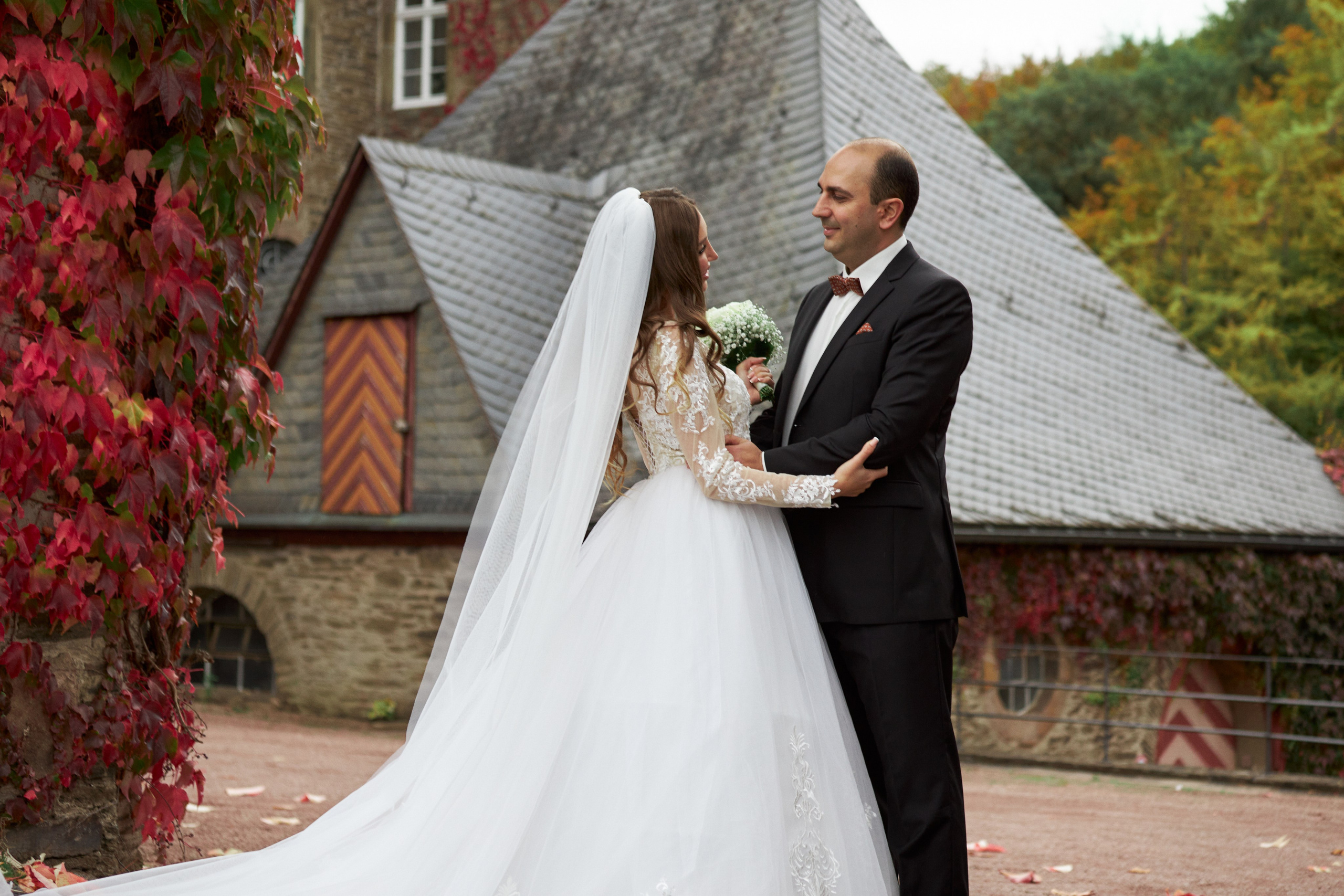 Hochzeitsfotos aus Düsseldorf. Hochzeitsfotograf und Hochzeitsvideograf aus Hamburg | Roka21Film