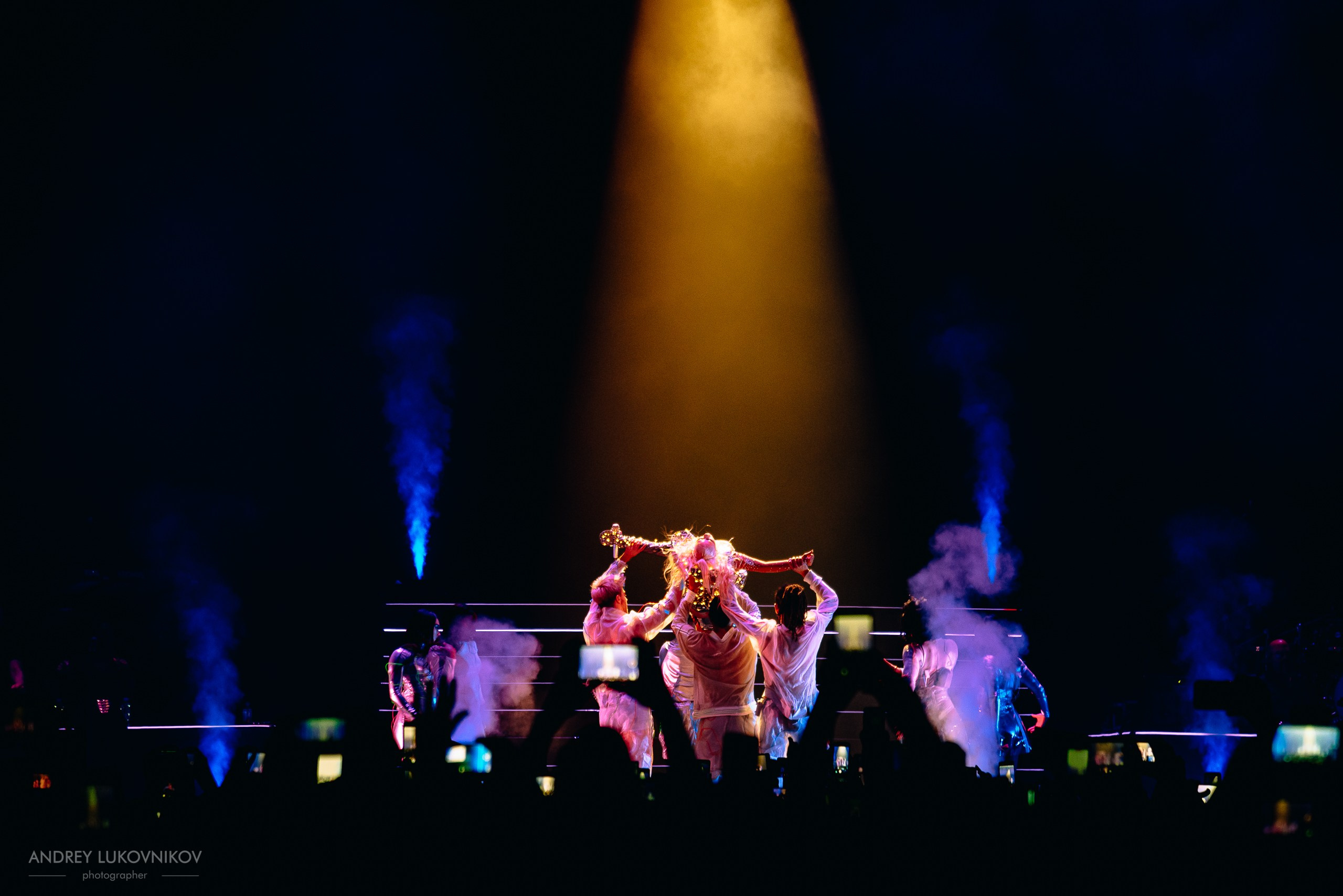 Christina Aguilera. The X Tour