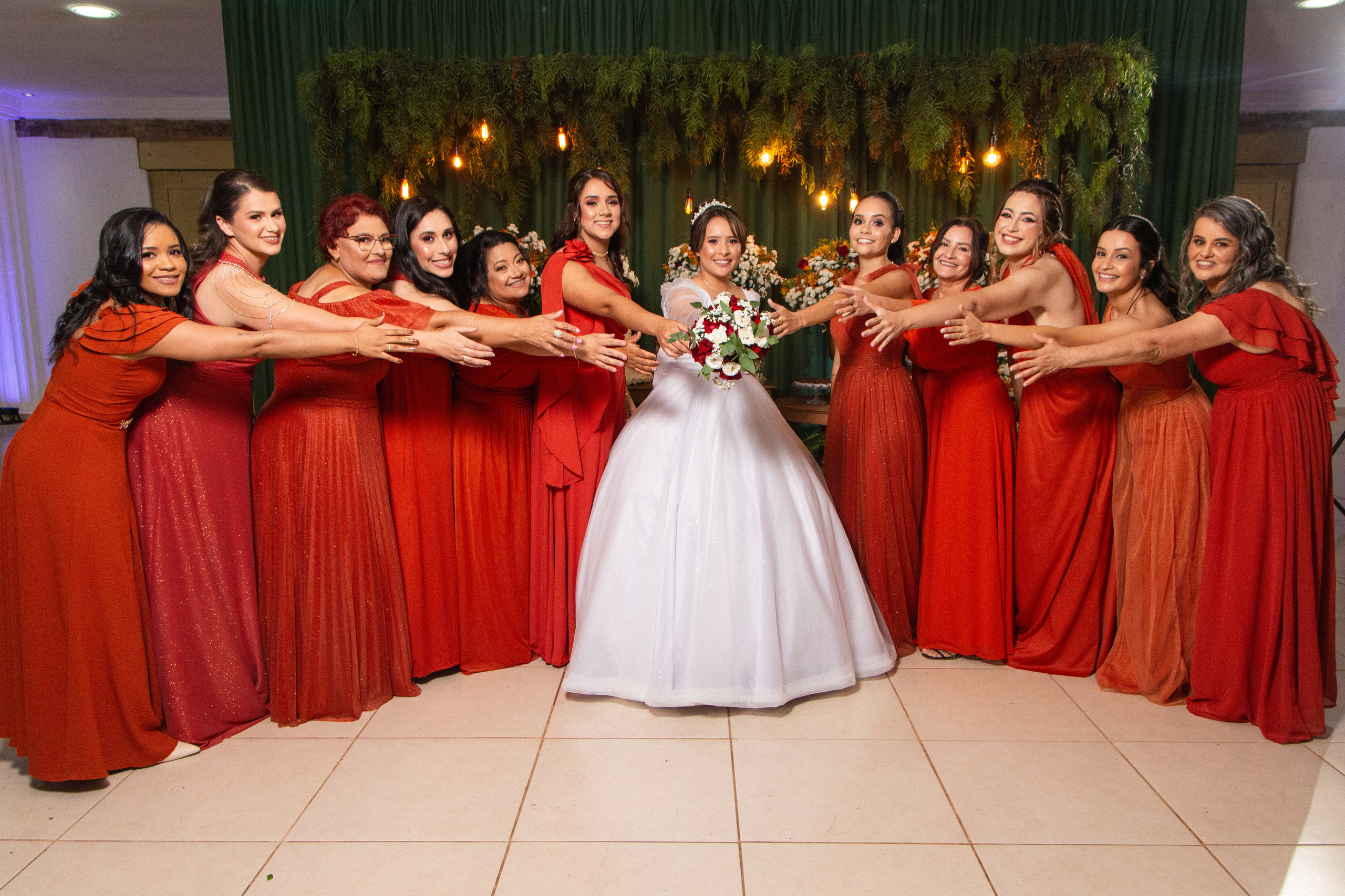 Casamento Ester & Leandro. RBK Produções | Foto e Vídeo | Irati-PR e região