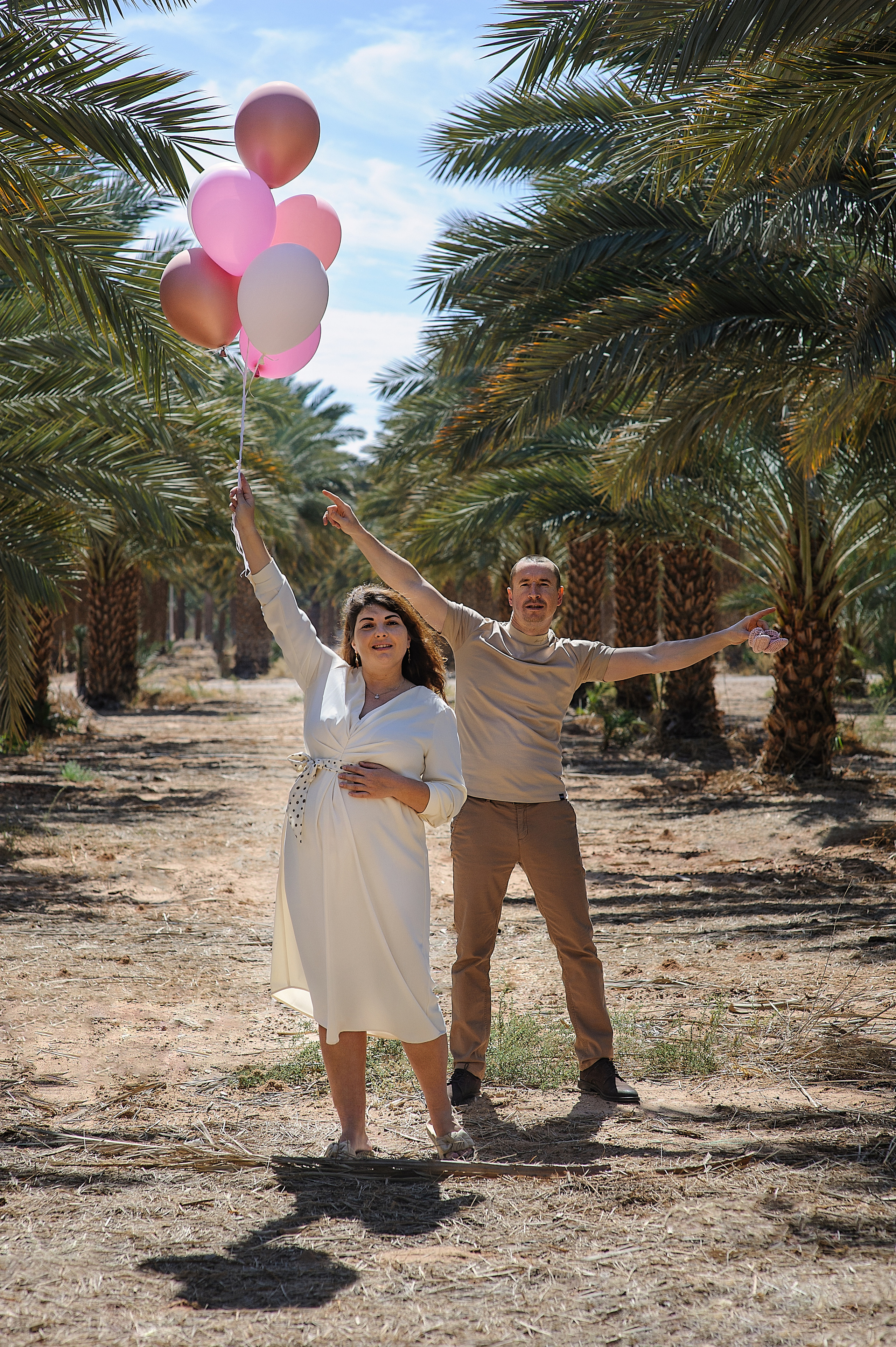Pregnancy photoshooting for charming Nataliya and Sergey in kibbutz “Elifaz”. צלמת משפחה ילדים הריון וסיפורי אהבה באילת ישראל אולגה אמצ'יסלבסקי
