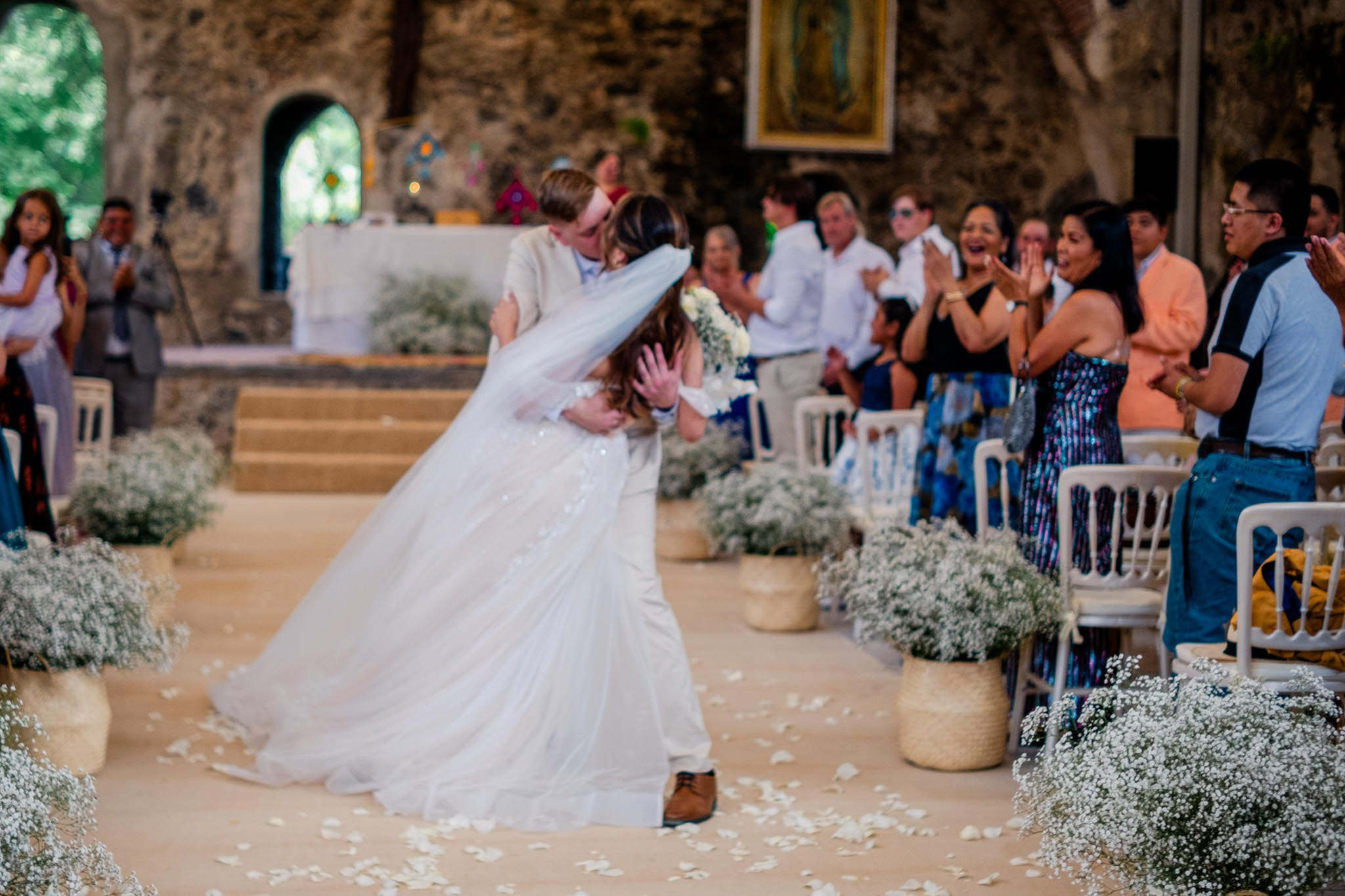 Abril & Dylan / Morelos. Wedding and family photographer in Mexico City